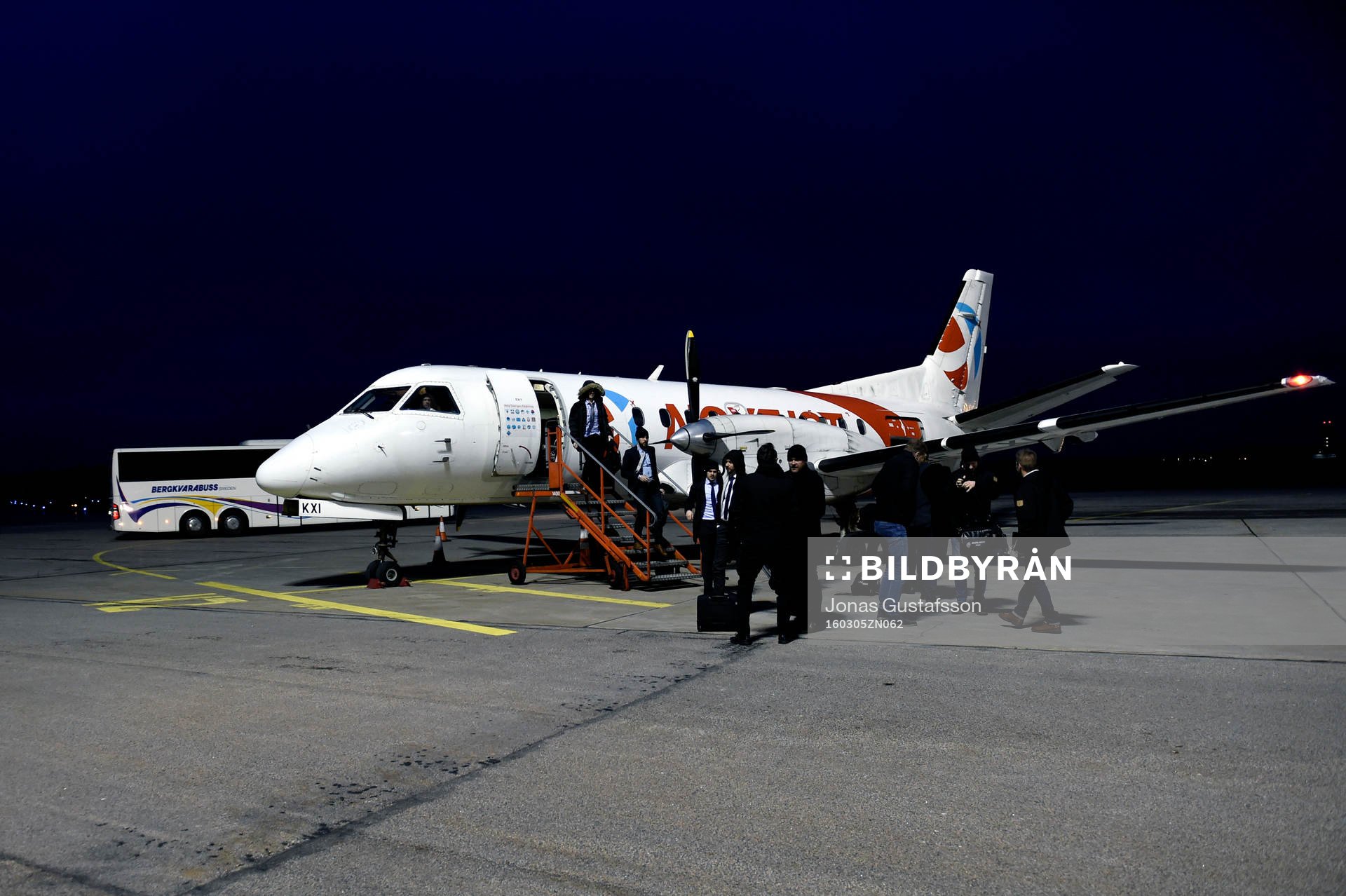 Modos lag landar på Ronneby Airport