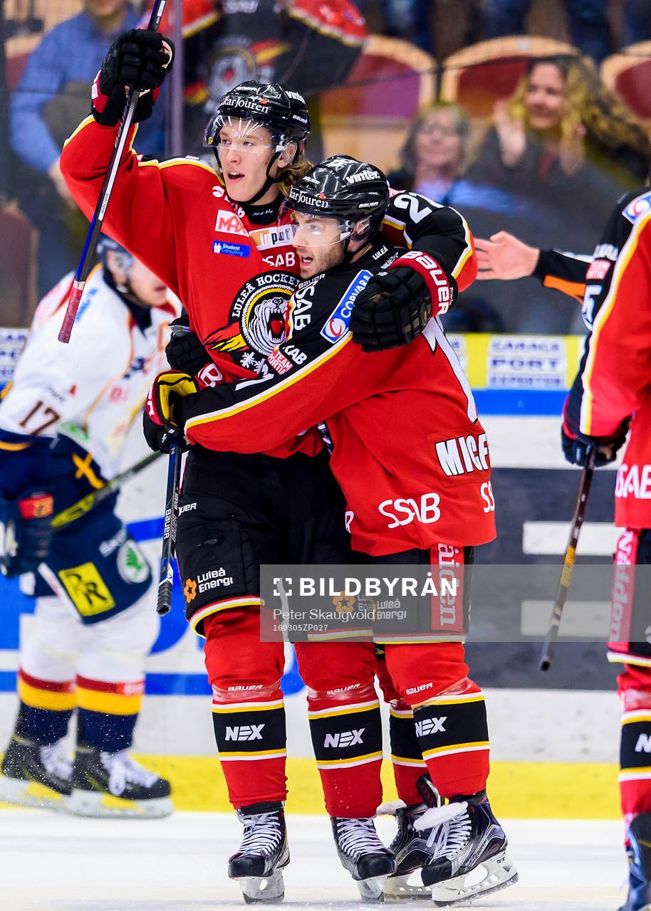 Luleås Jacob Micflikier (m) jublar