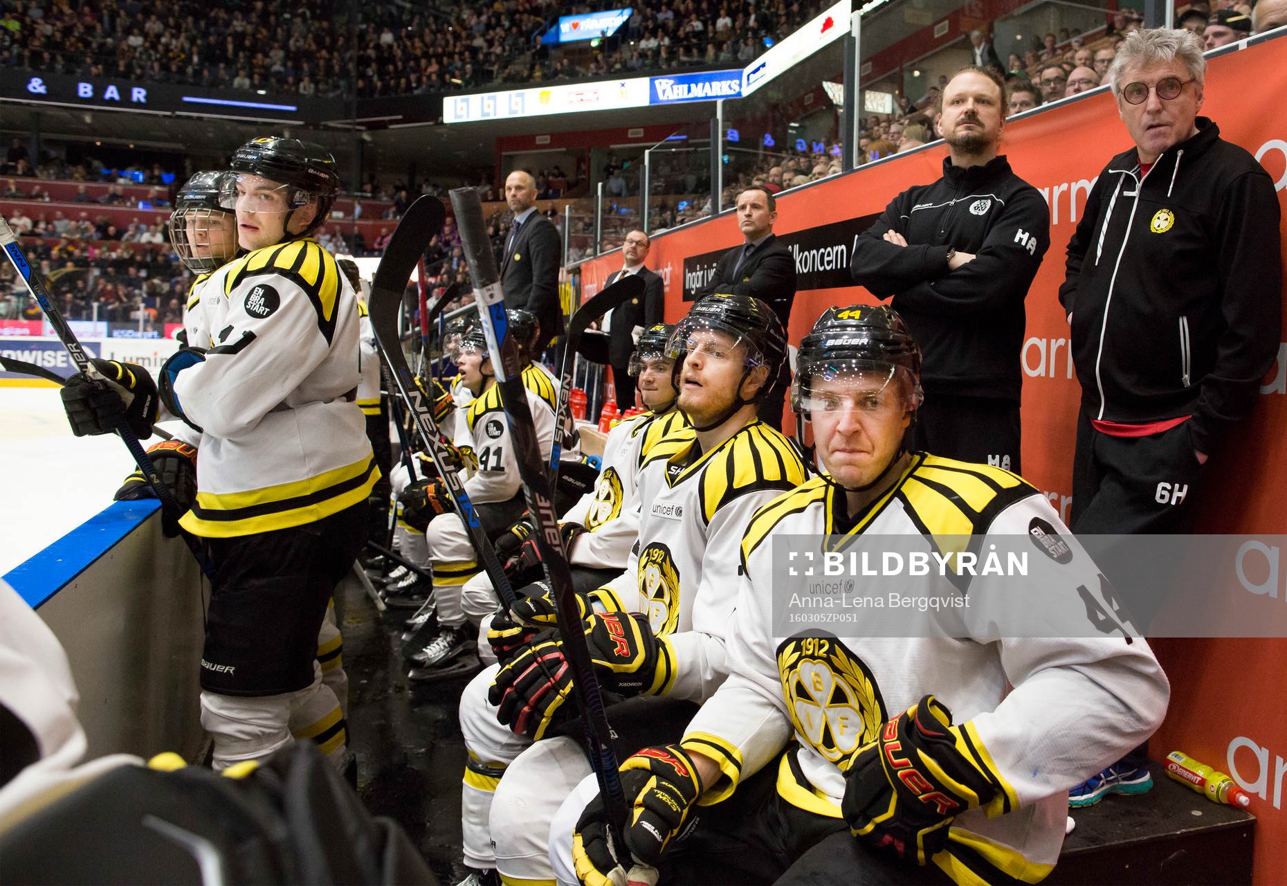 Brynäs Jacob Blomqvist  deppar i båset