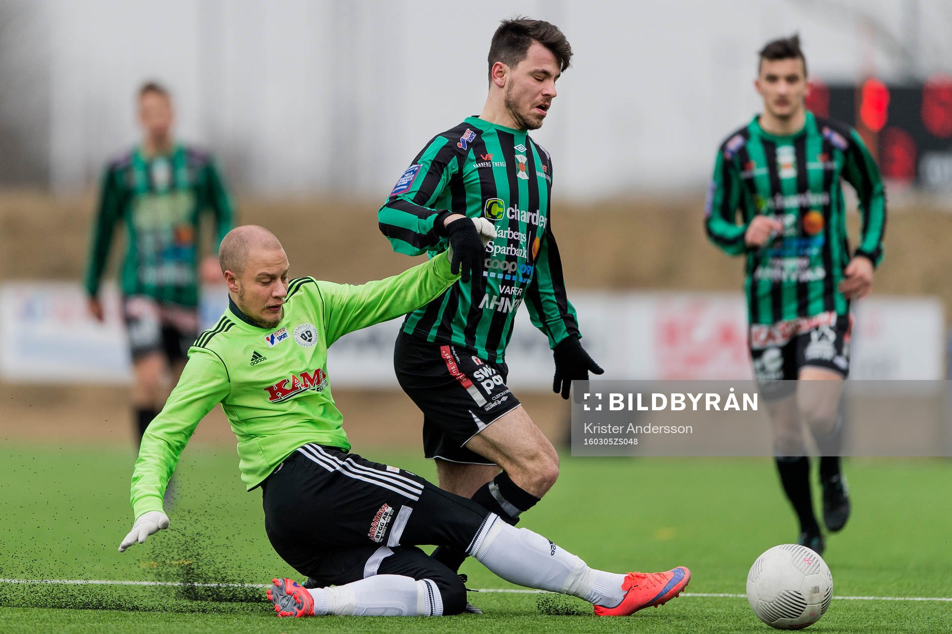 Tenhults Marcus Salomonsson och Varbergs Liridon Selmani