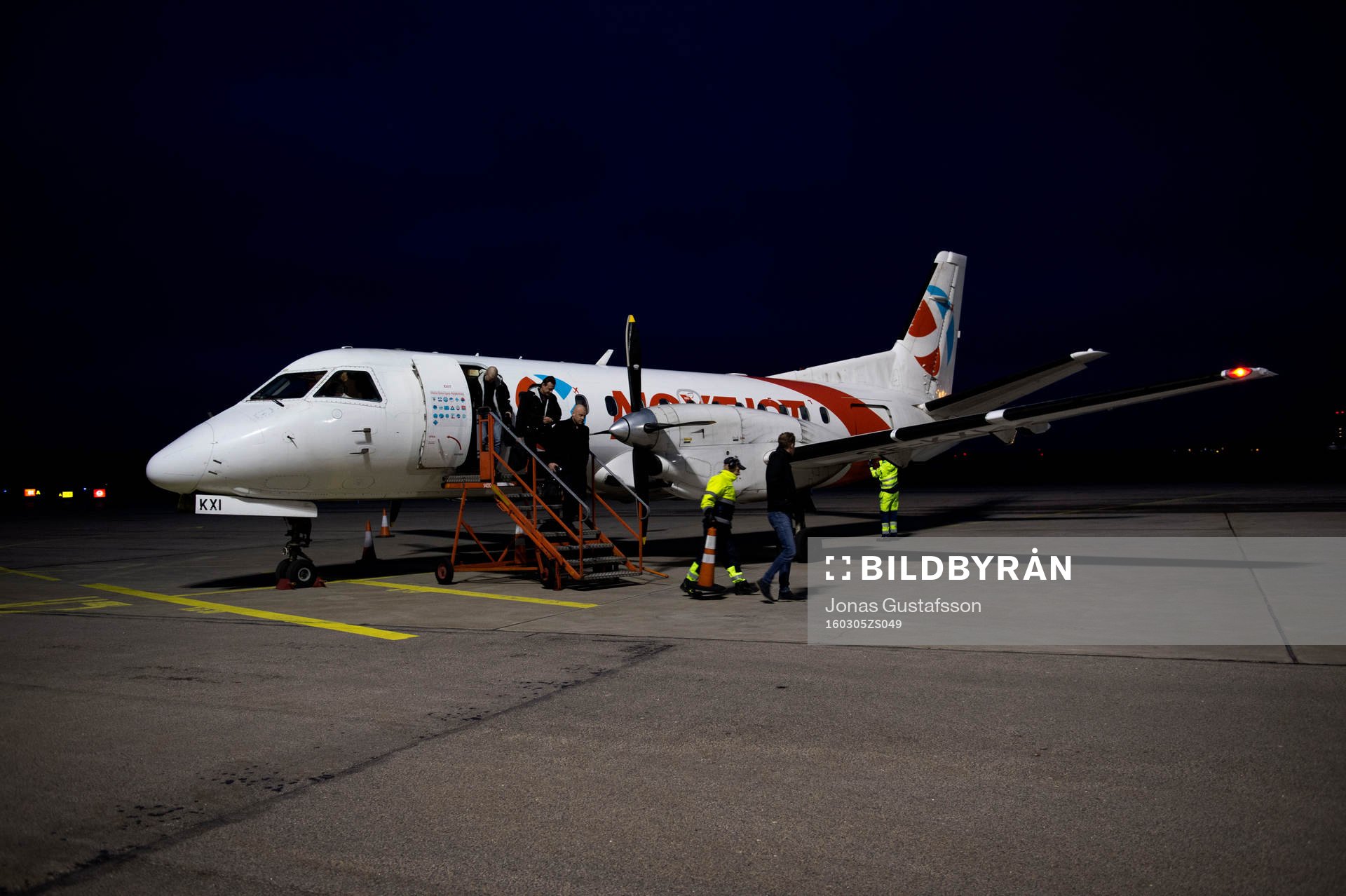 Modos lag landar på Ronneby Airport