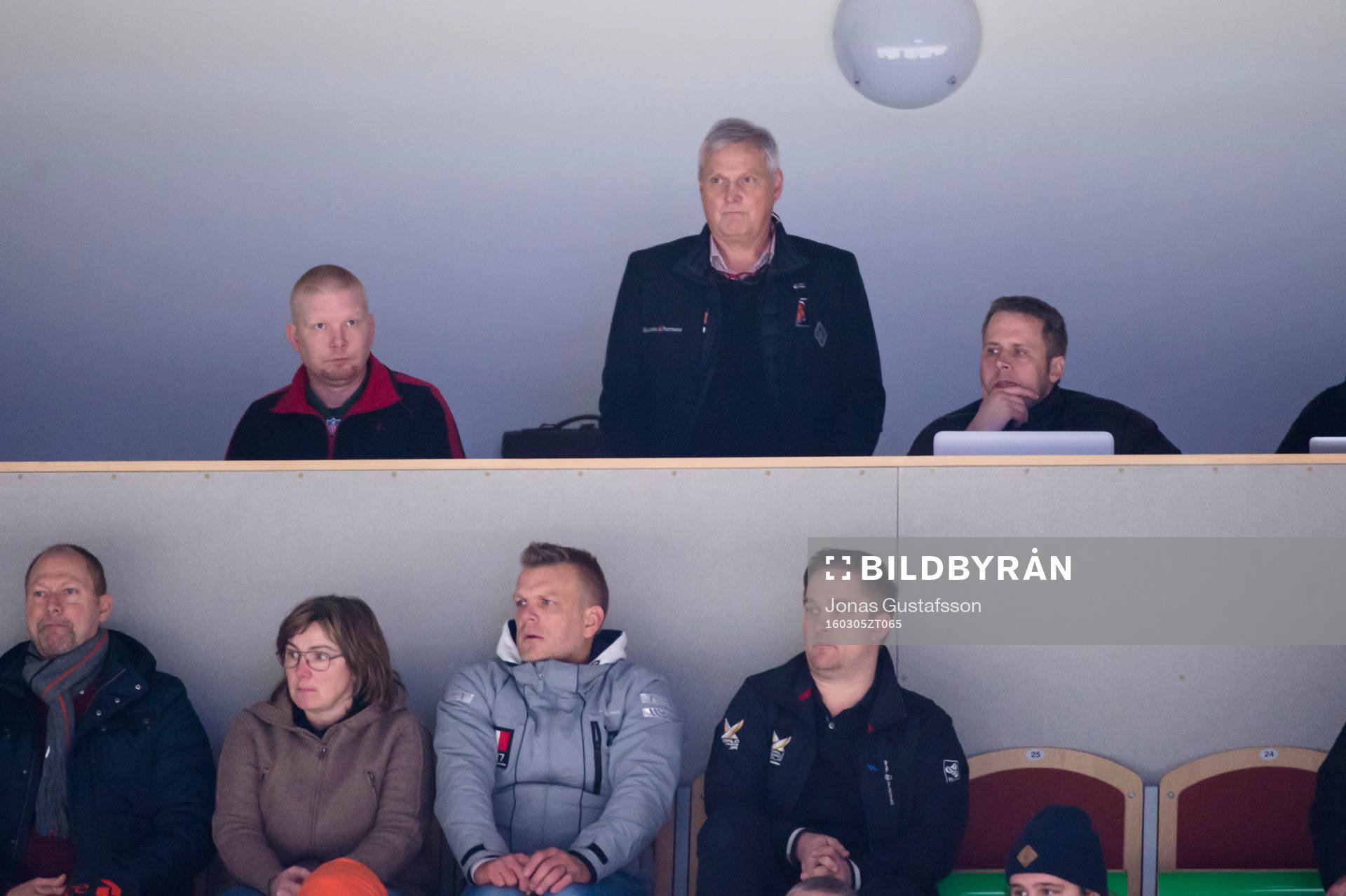 Karlskronas klubbdirektör Rolf Lindberg deppar på
