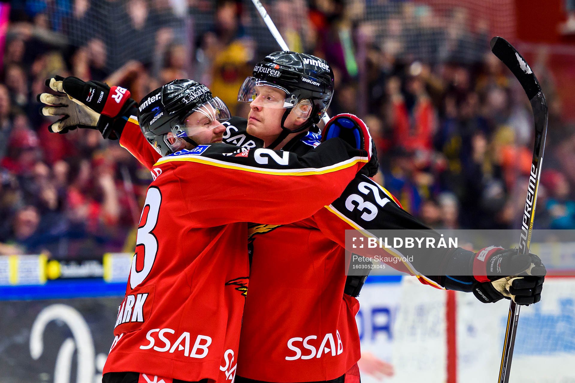 Luleås Lucas Wallmark (v) och Lennart Petrell (h) jublar