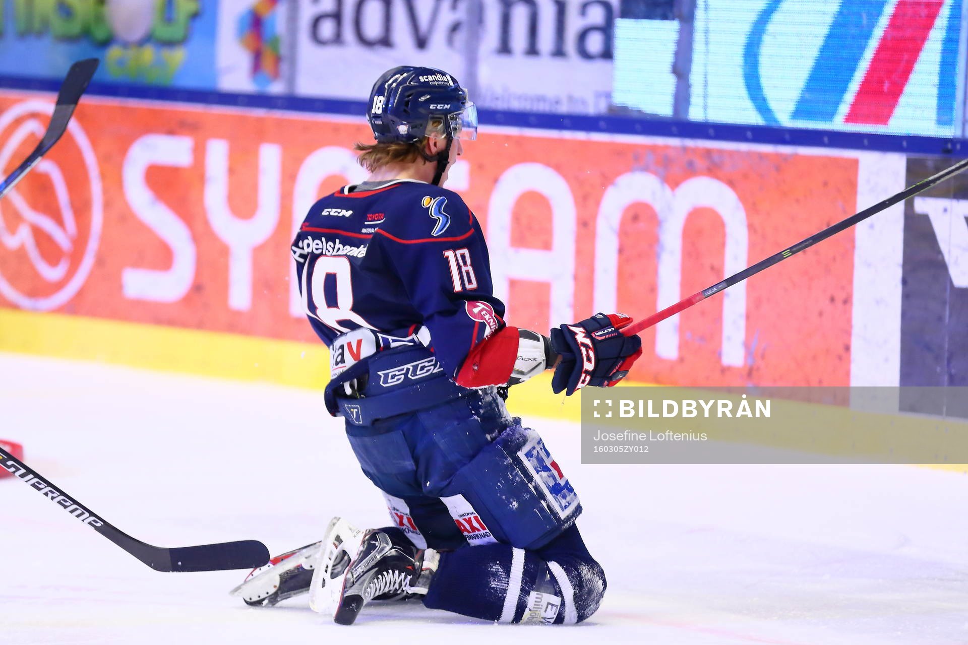 Linköpings Jakob Lilja jublar
