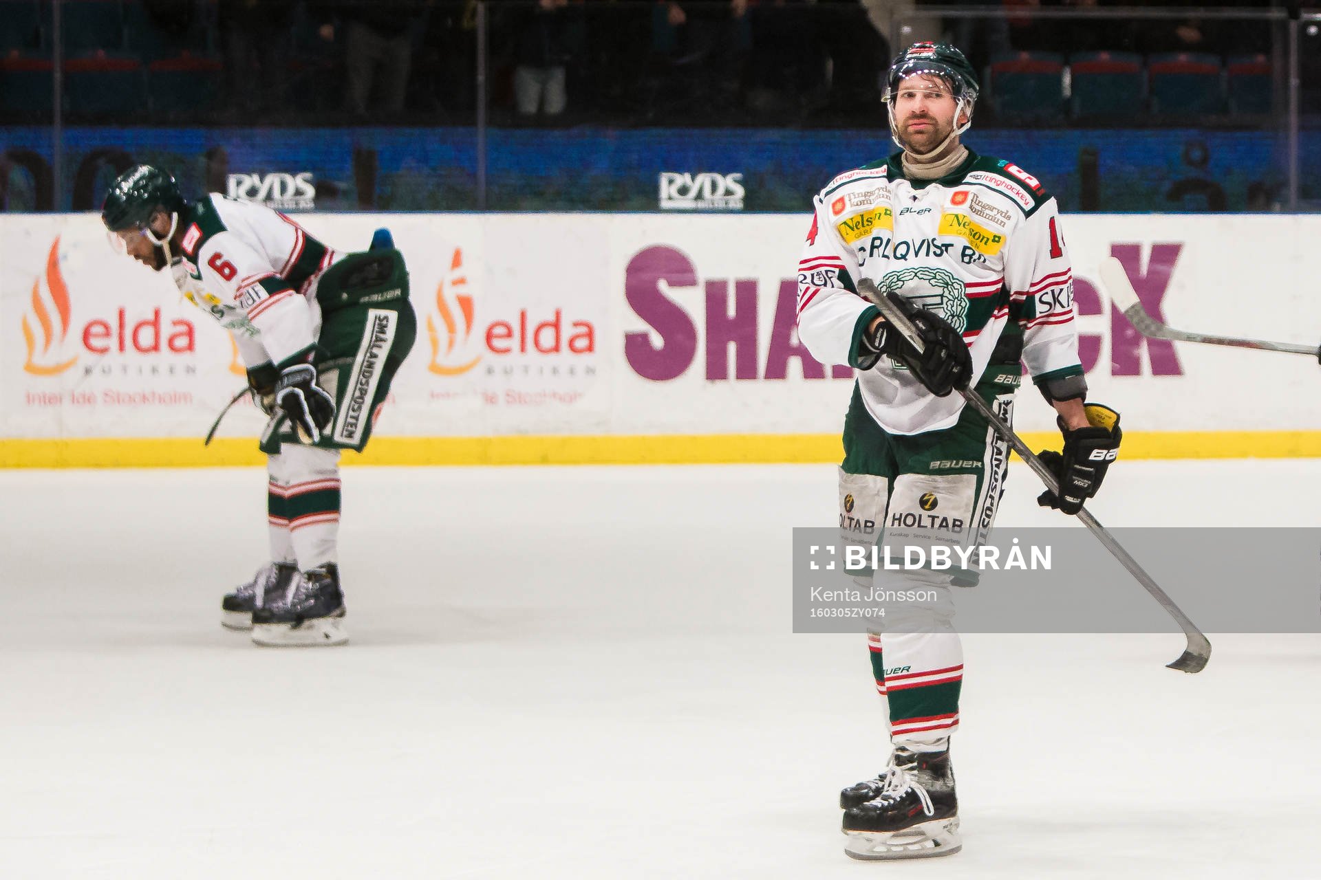 Tingsryds Kari Sihvonen och Drew Paris deppar