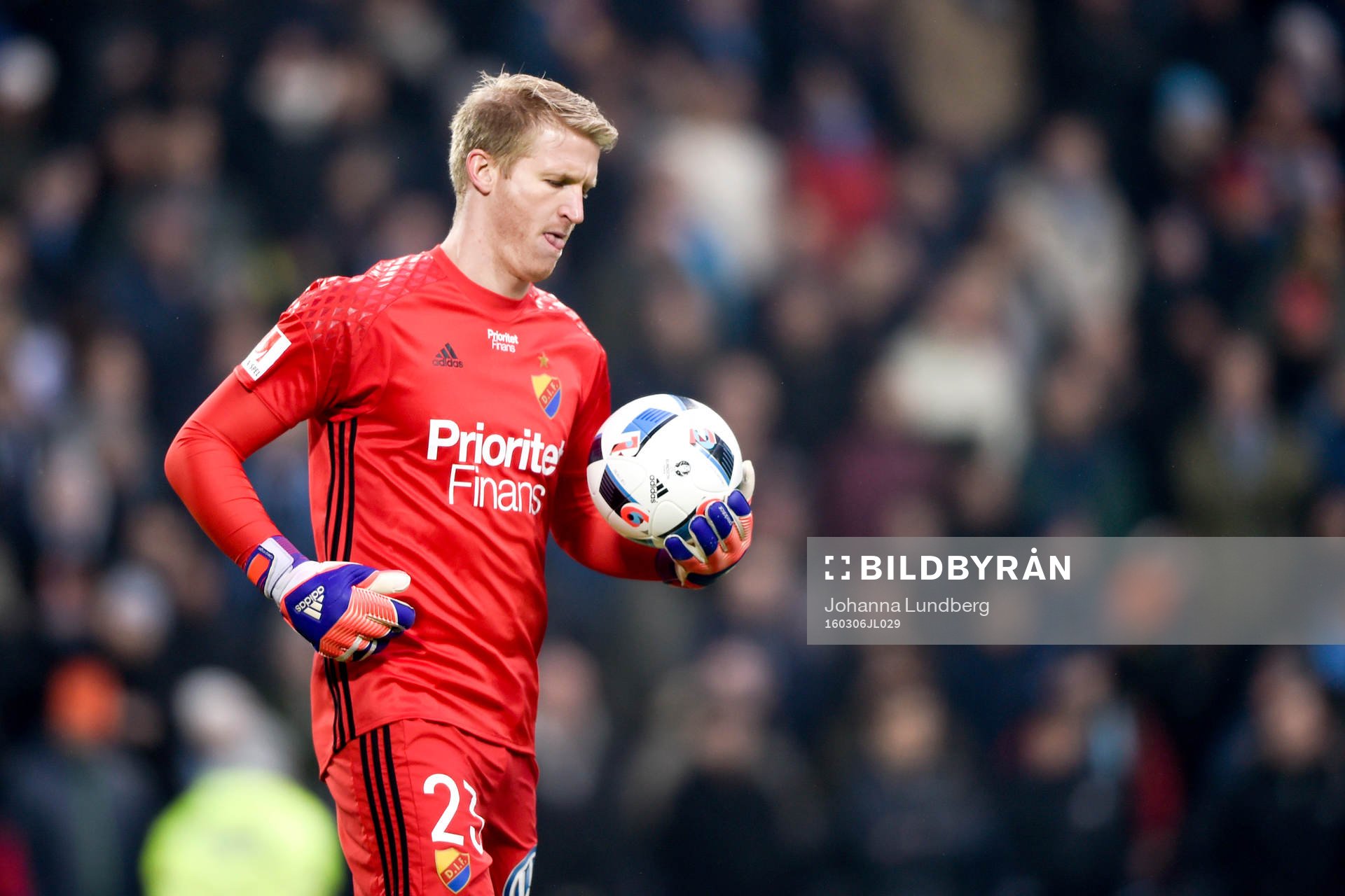 Djurgårdens målvakt Hampus Nilsson deppar