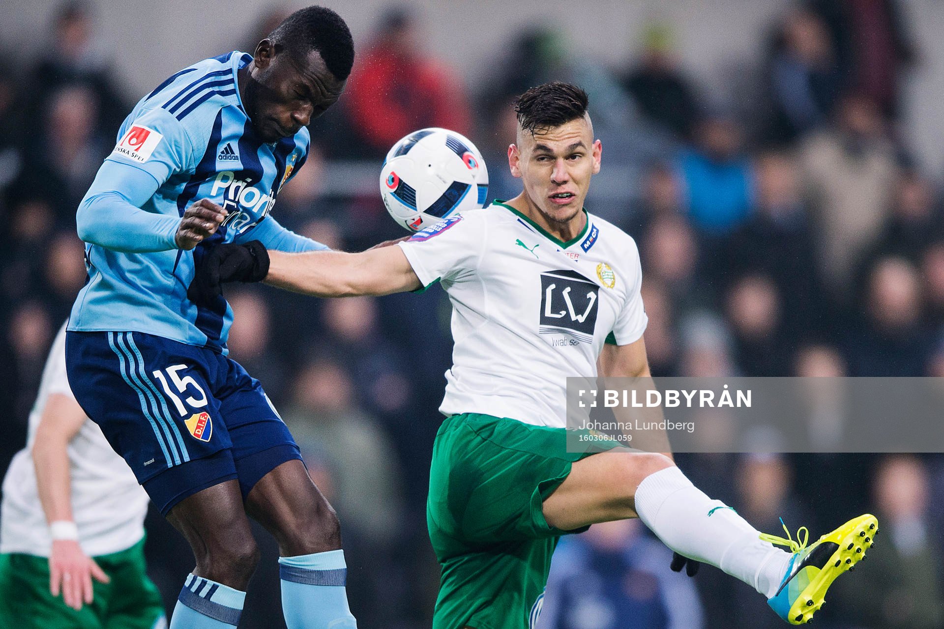 Djurgårdens Omar Colley och Hammarbys Alexssander Medeiros