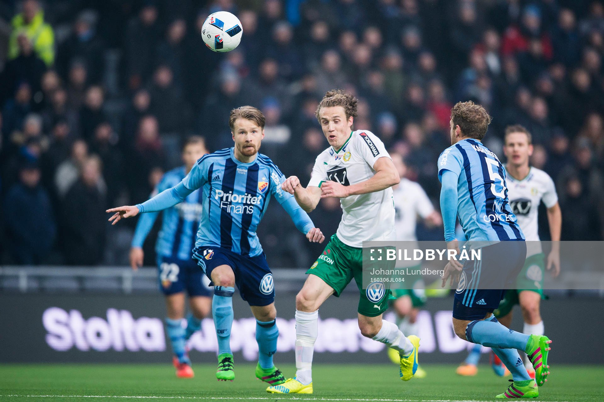 Djurgårdens Jacob Une Larsson och Hammarbys Fredrik