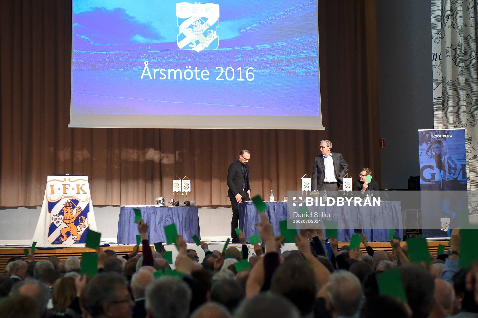 Röstning under IFK Göteborgs årsmöte den 7 mars 2015 i Göteborg.