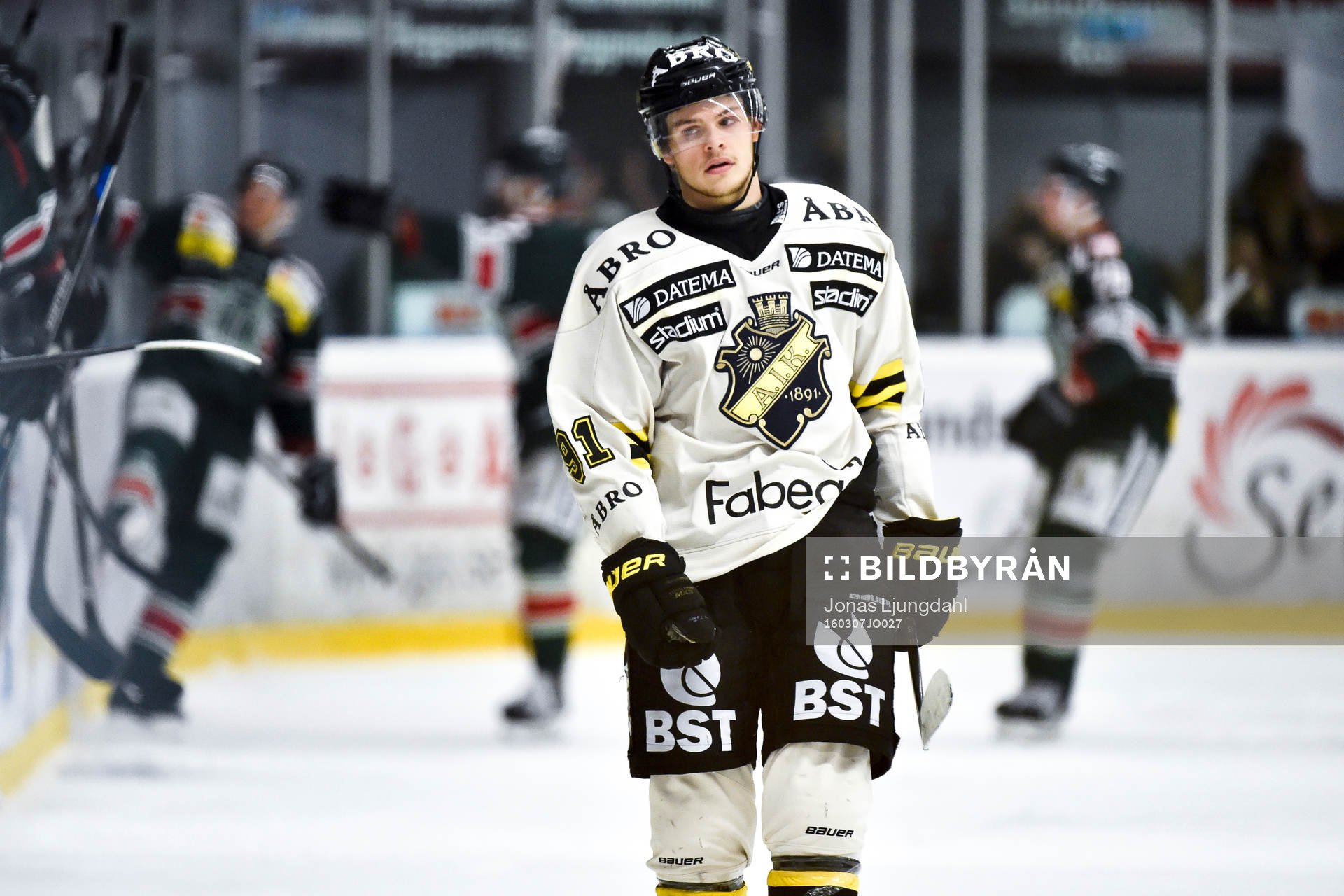 s Malte Strömwall deppar