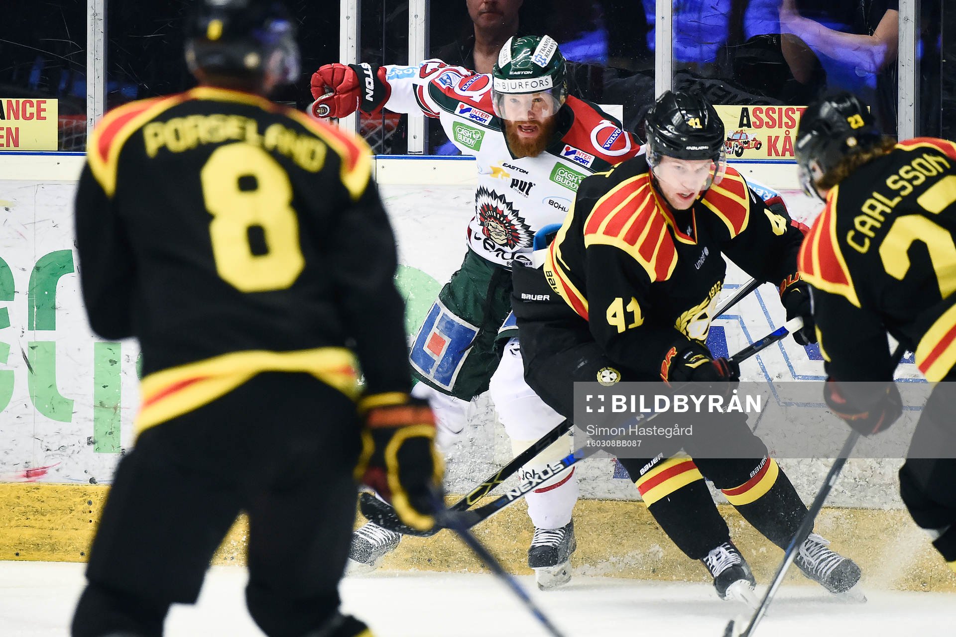 Frölundas Robin Figren och Brynäs Greg Scott