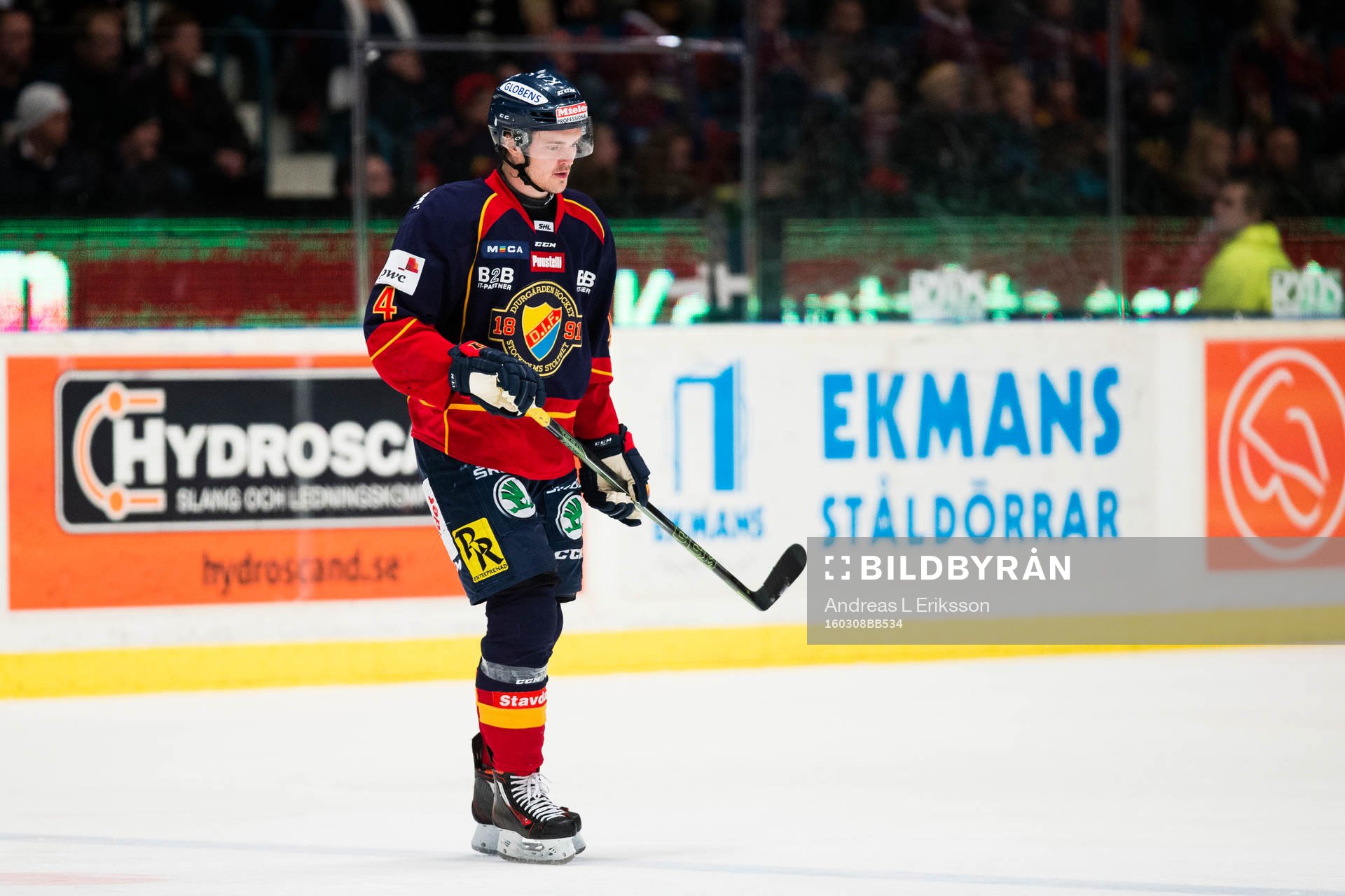 Djurgårdens Marcus Högström ser deppig ut