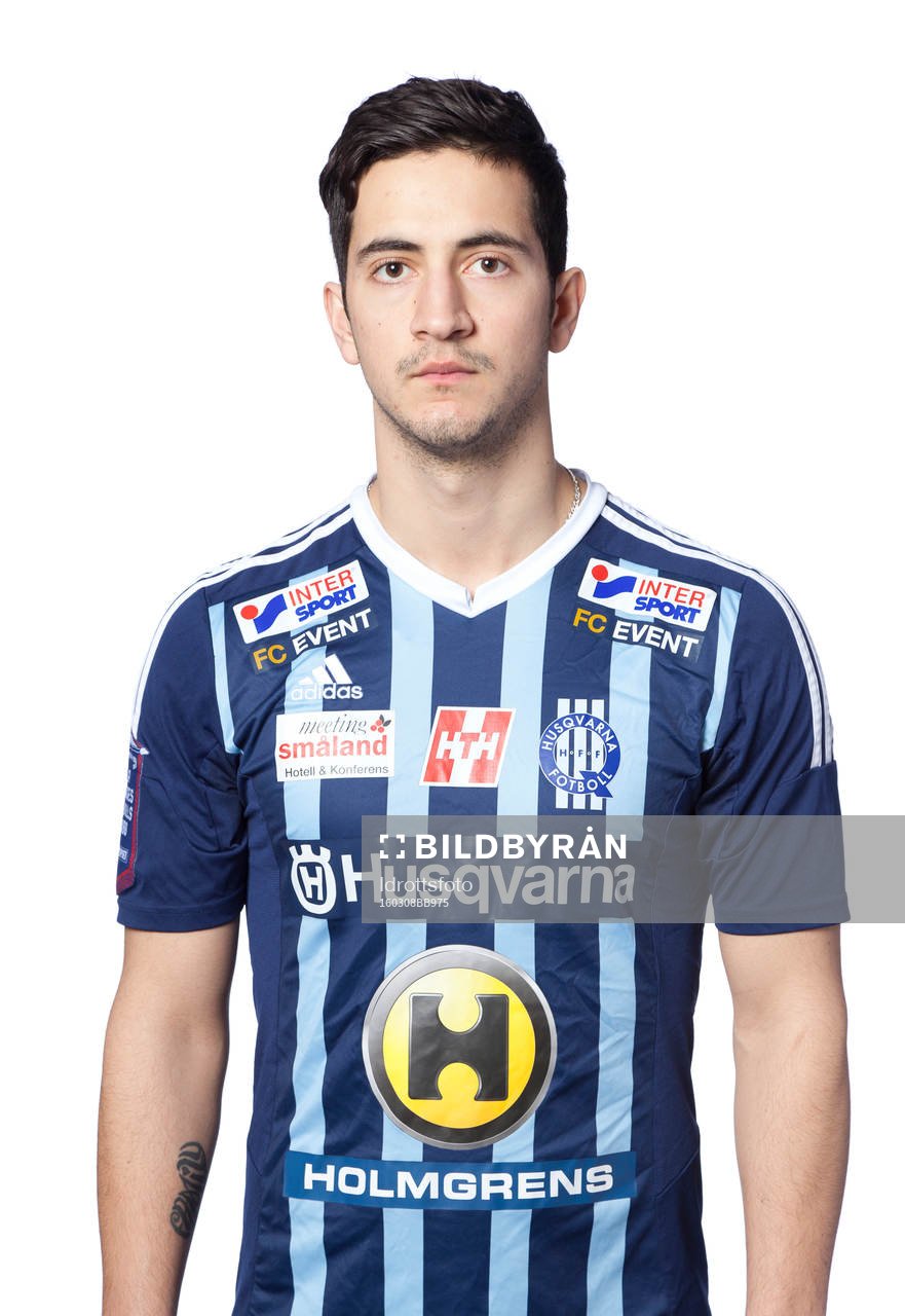 Arber Hasani poserar för ett porträtt den 8 mars 2016 i Husqvarna.