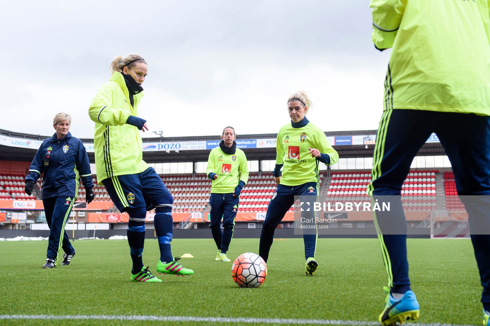 Sveriges Lisa Dahlkvist, Lina Nilsson och Olivia Schough