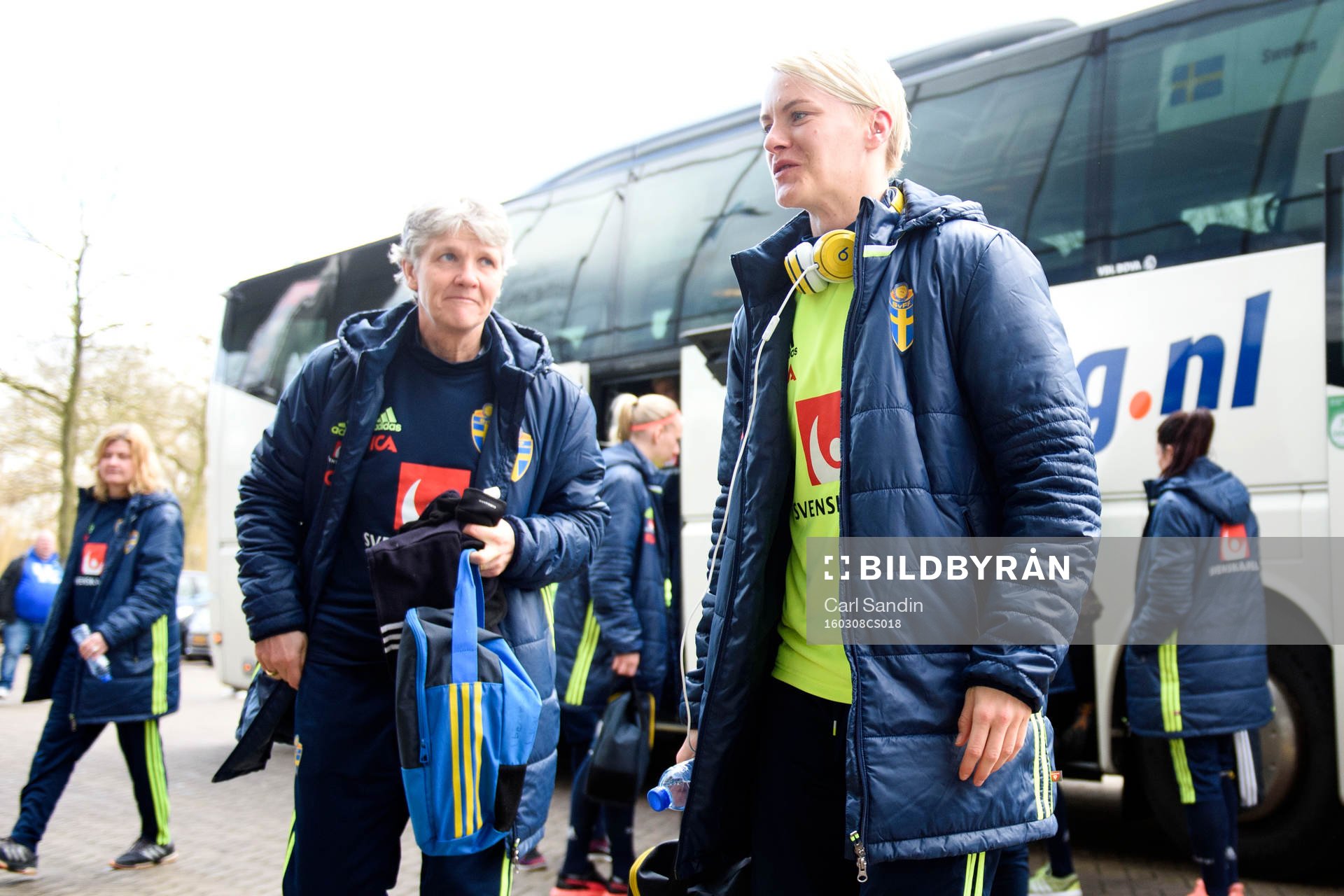 Sveriges förbundskapten Pia Sundhage och Nilla Fischer