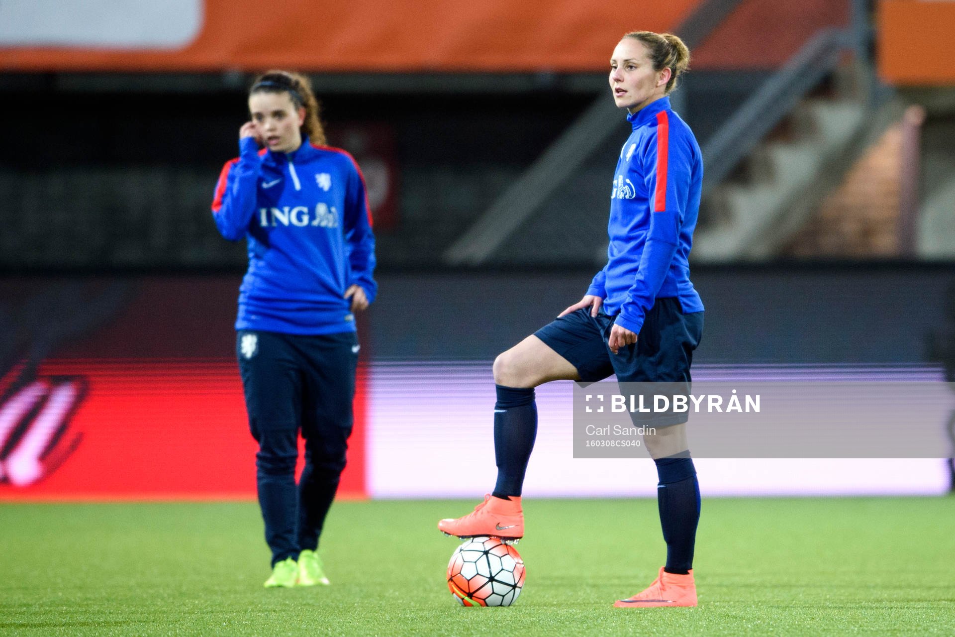 Nederländernas Manon Melis under en träning med det nederländska damlandslaget i fotboll den 8 mars 2016 i Rotterdam.