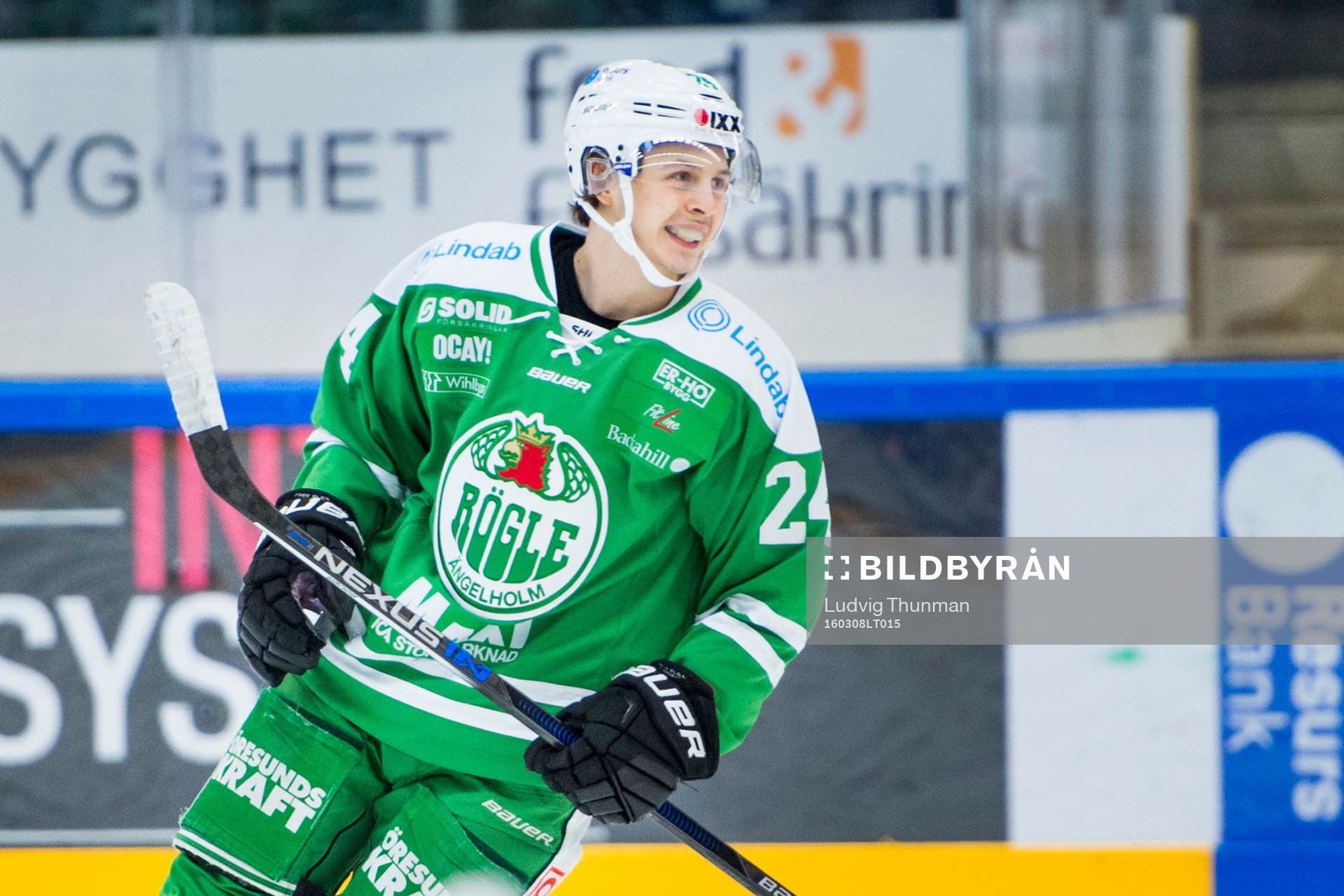Rögles Erik Santesson jublar
