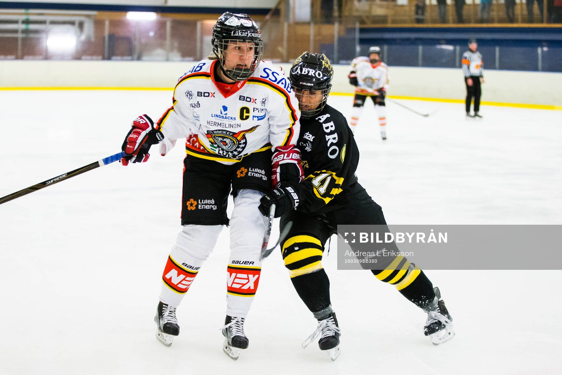 s Line Bialik Öien