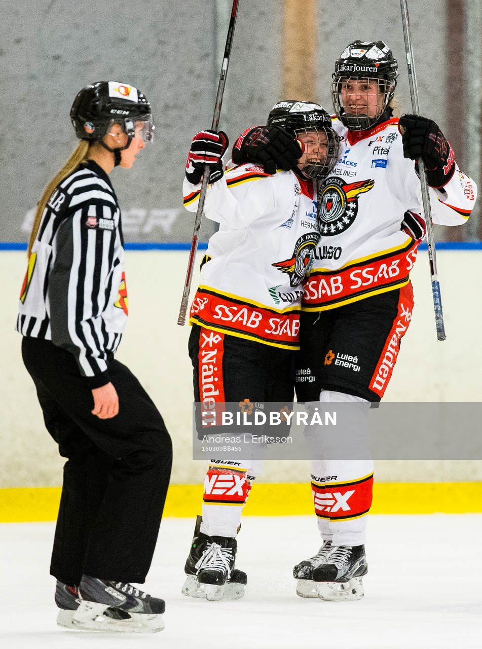 Luleås Emelie Jönsson jublar