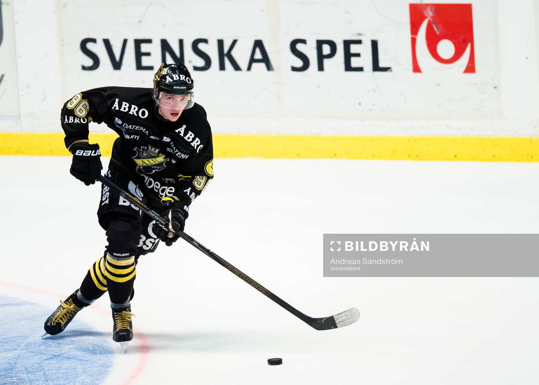 s Robin Kovacs