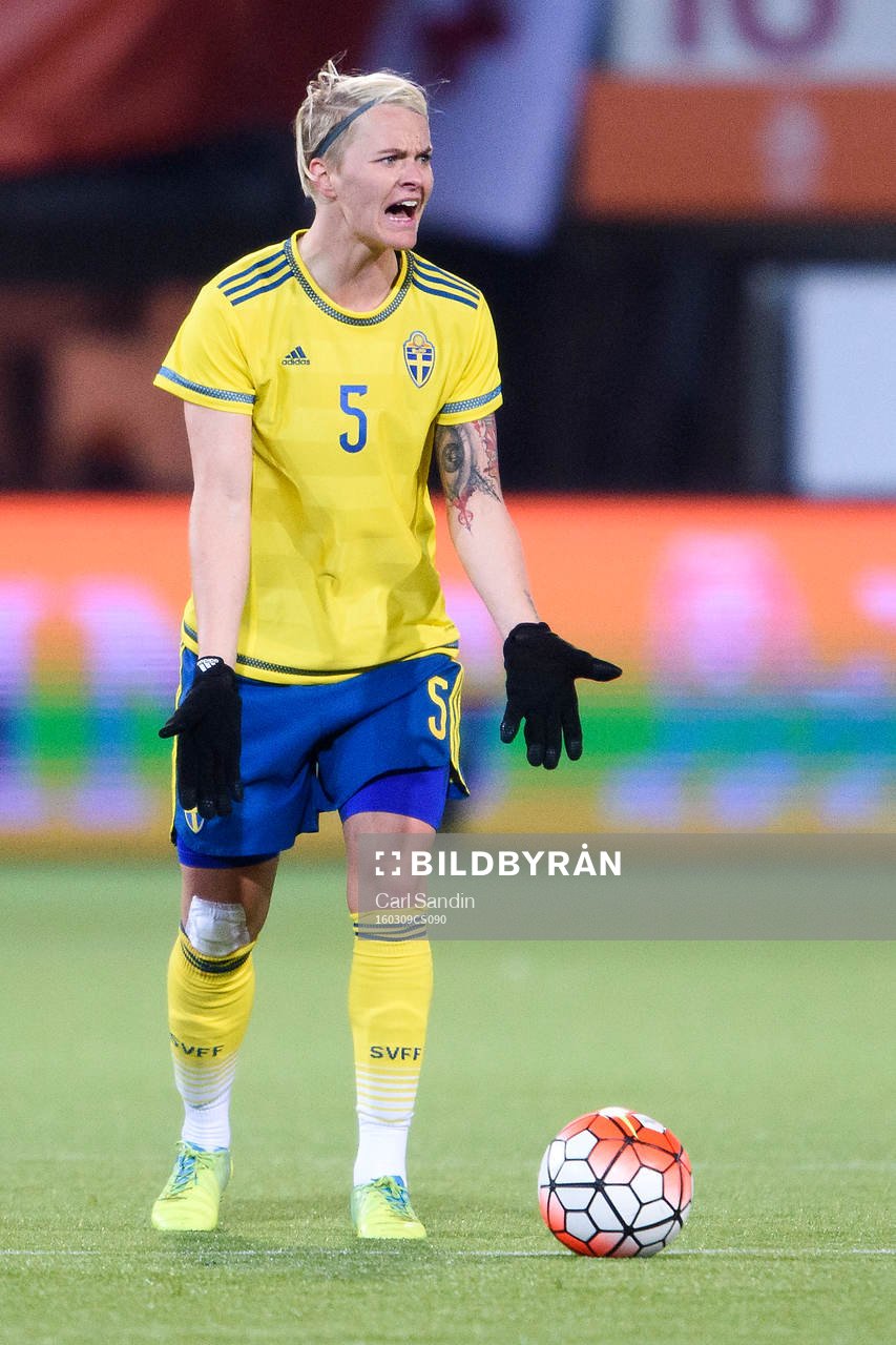Sveriges Nilla Fischer reagerar