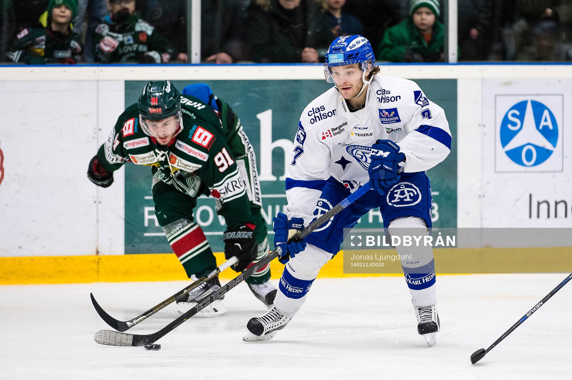 Leksands Johan Olofsson jagas av Tingsryds Joakim Högberg
