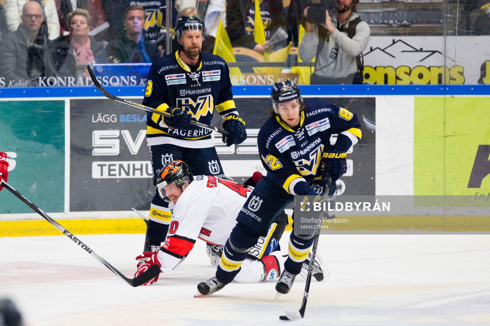 s Jere Karalahti och Kevin Stenlund mot Örebros Anders