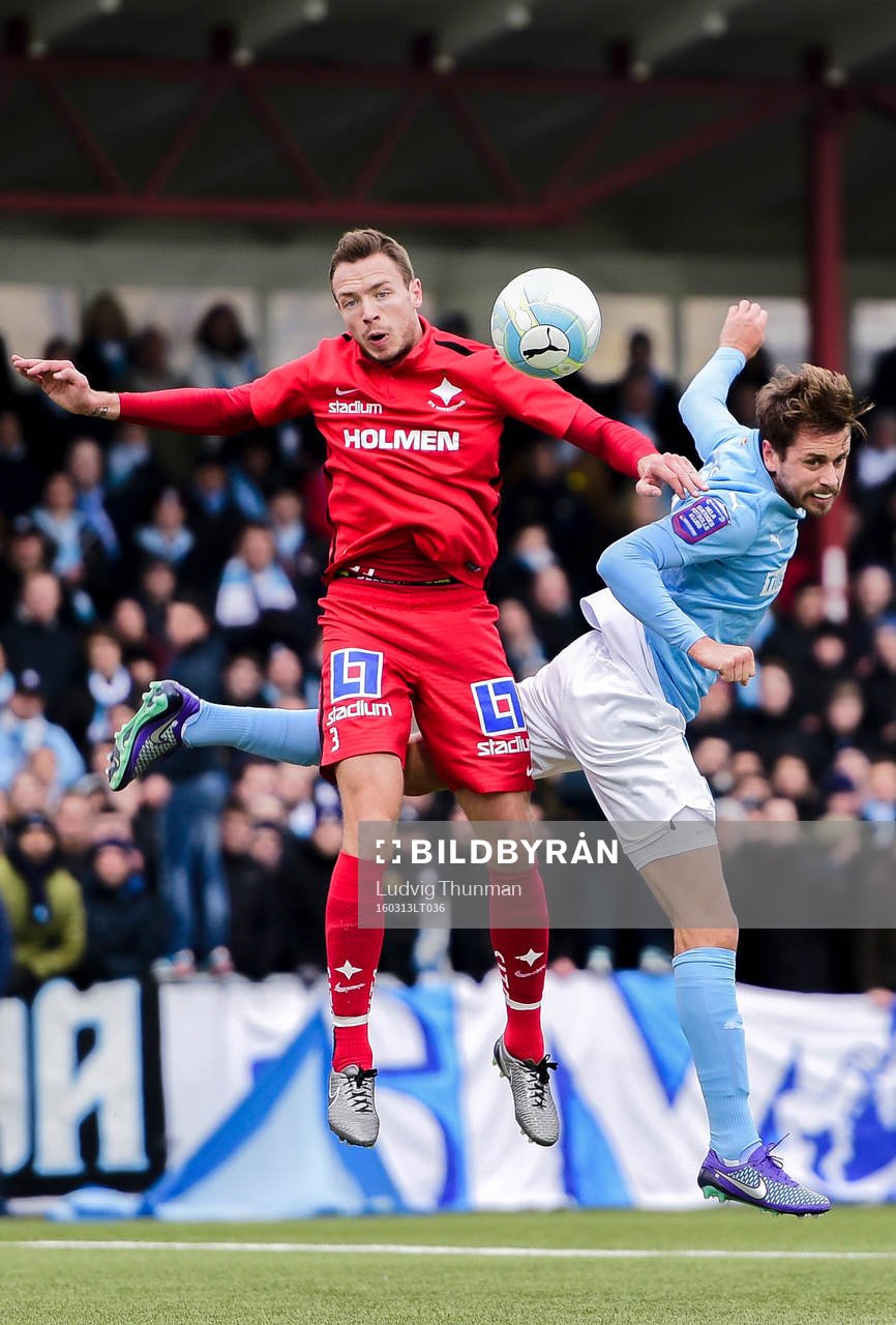 Norrköpings Jón Gudni Fjóluson och Malmö FFs Kári