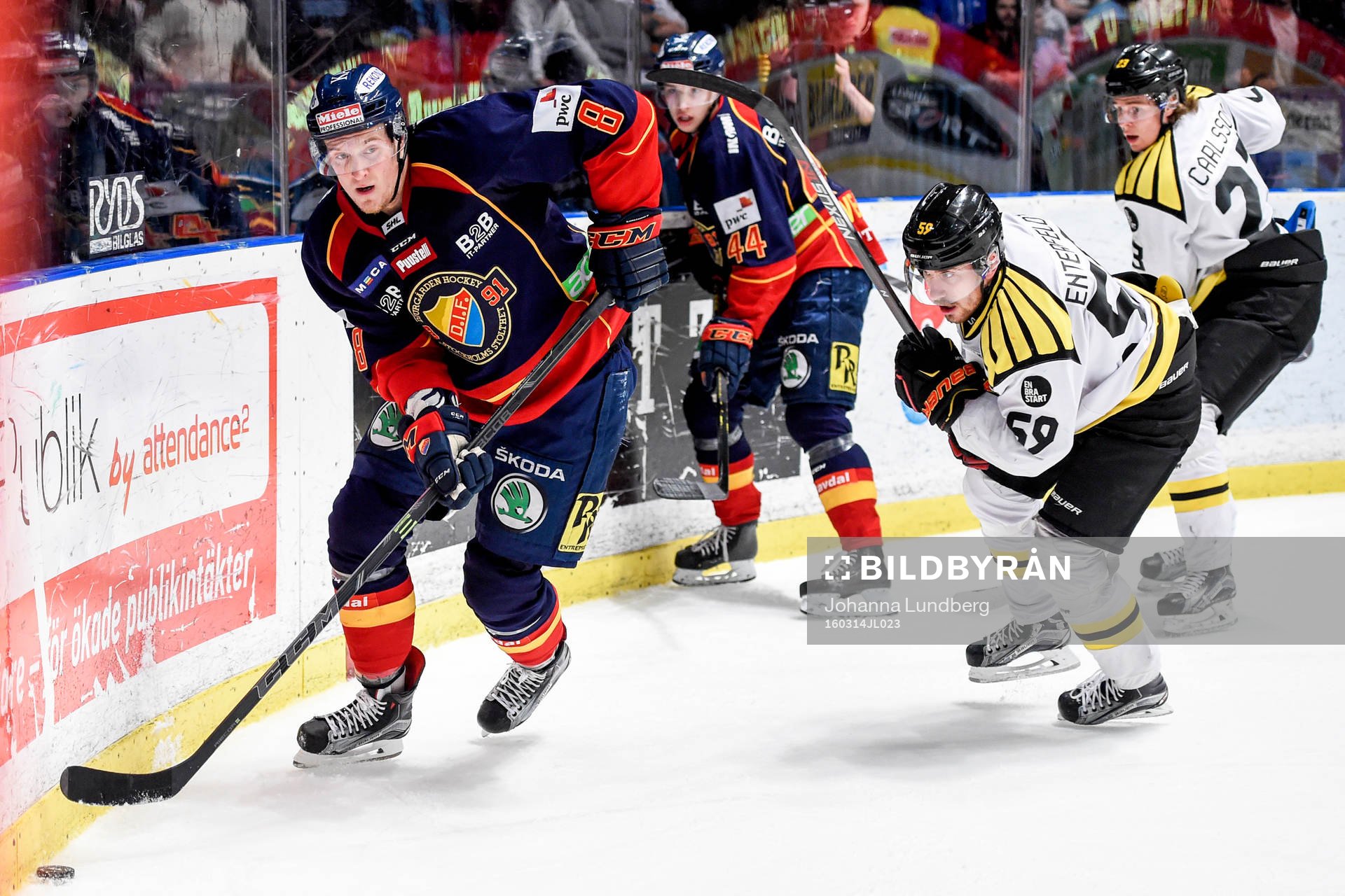 Djurgårdens Mikko Lehtonen och Brynäs Sebastian Enterfeldt