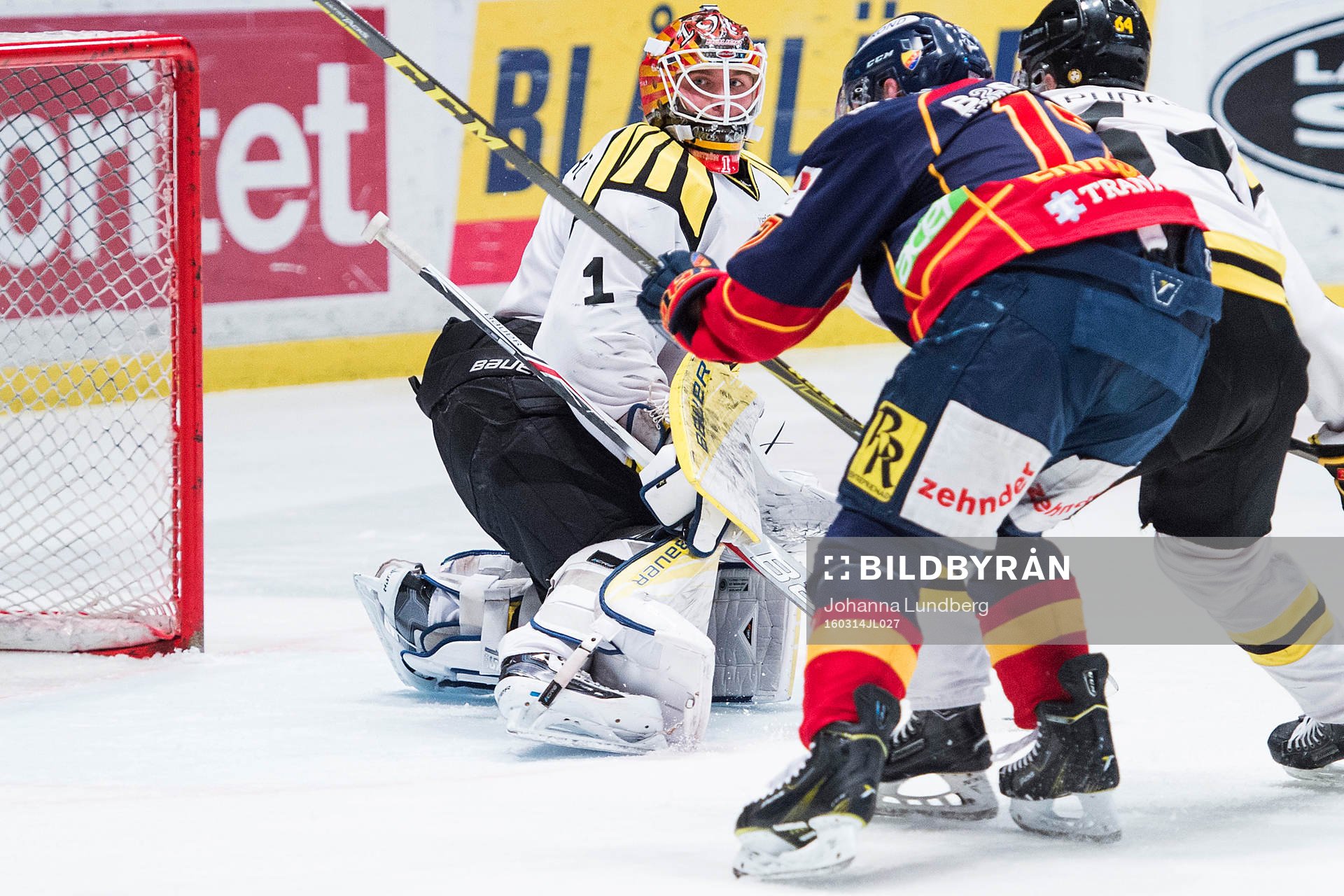 Brynäs målvakt Felix Sandström  i åttondelsfinal 3 i