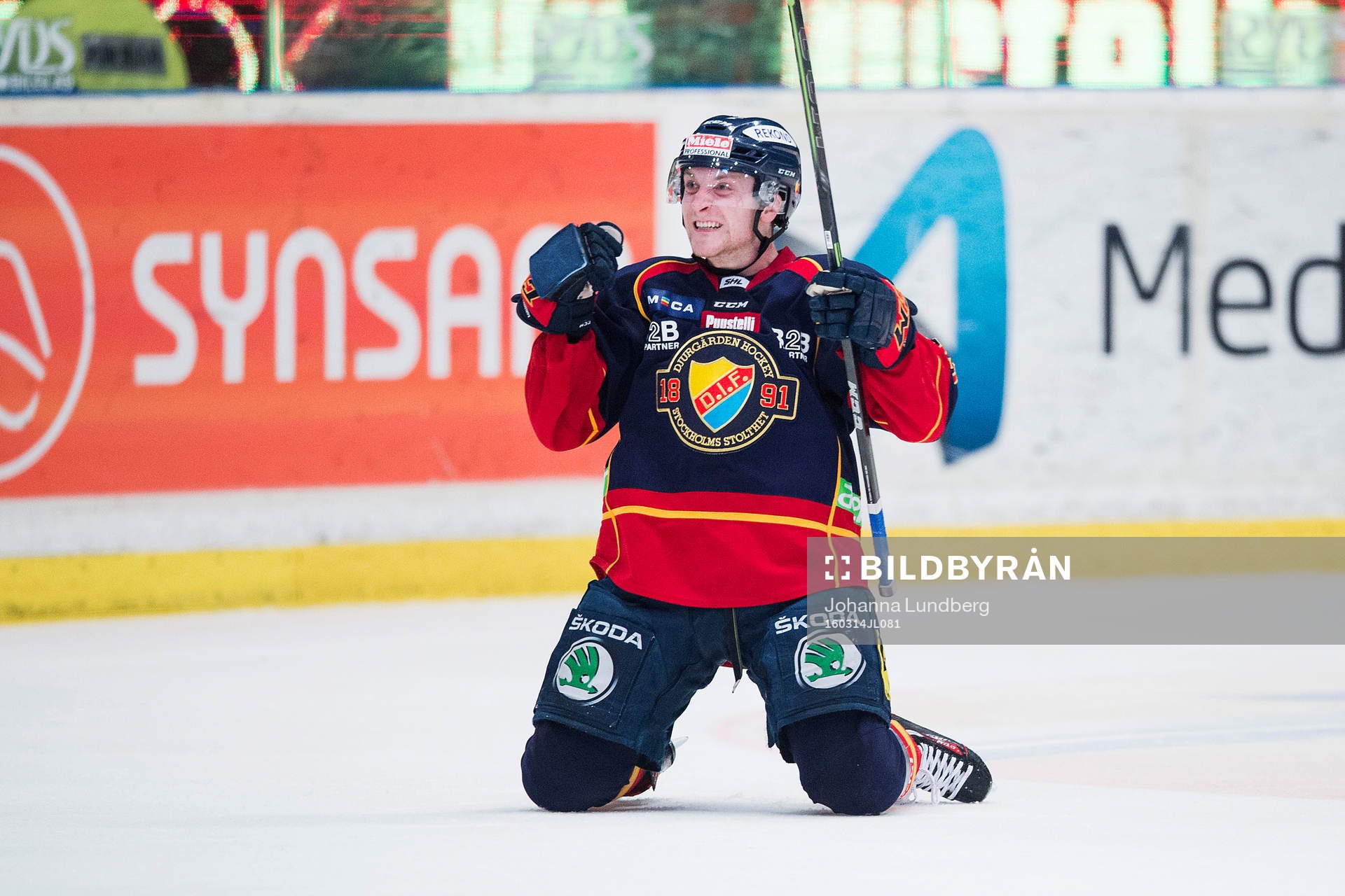 Djurgårdens Linus Hultström jublar
