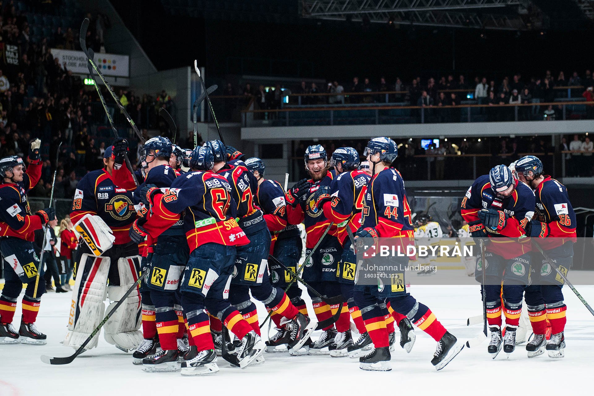 Djurgårdens spelare jublar i åttondelsfinal 3 i
