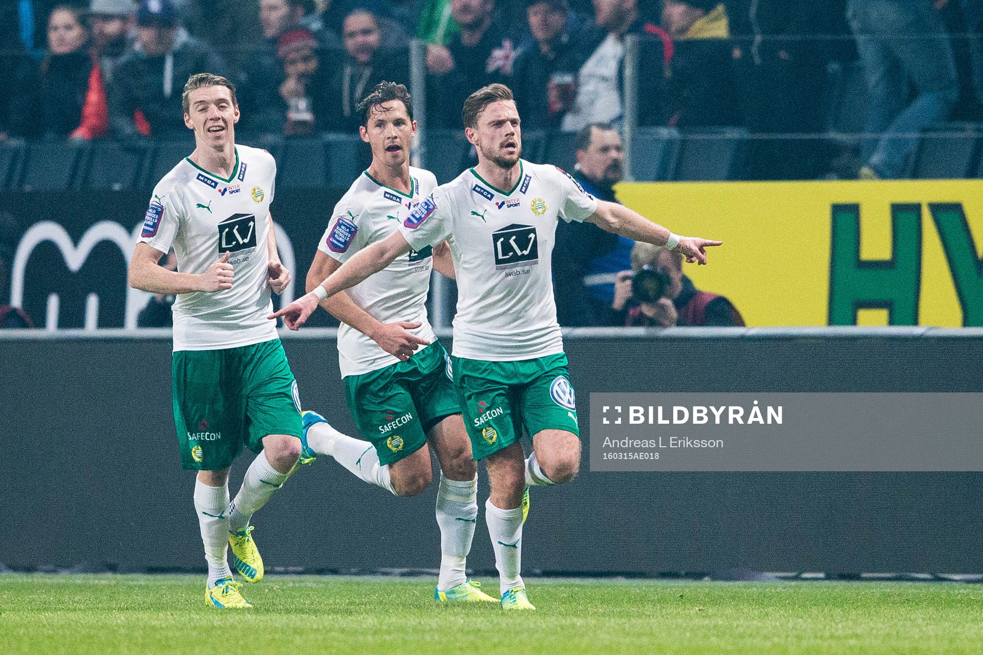 Hammarbys Birkir Már Saevarsson, Philip Haglund och Arnor