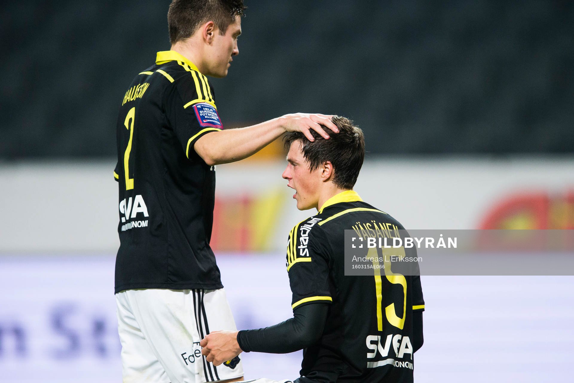 s Haukur Heidar Hauksson och AIK:s Sauli Väisänen