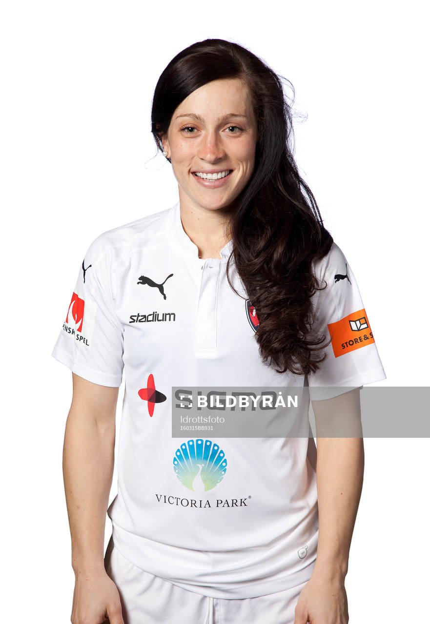 Ella Masar