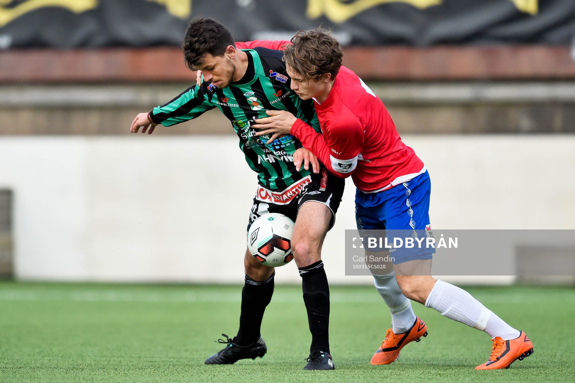 Varbergs Liridon Selmani och Örgrytes Jakob Lindström