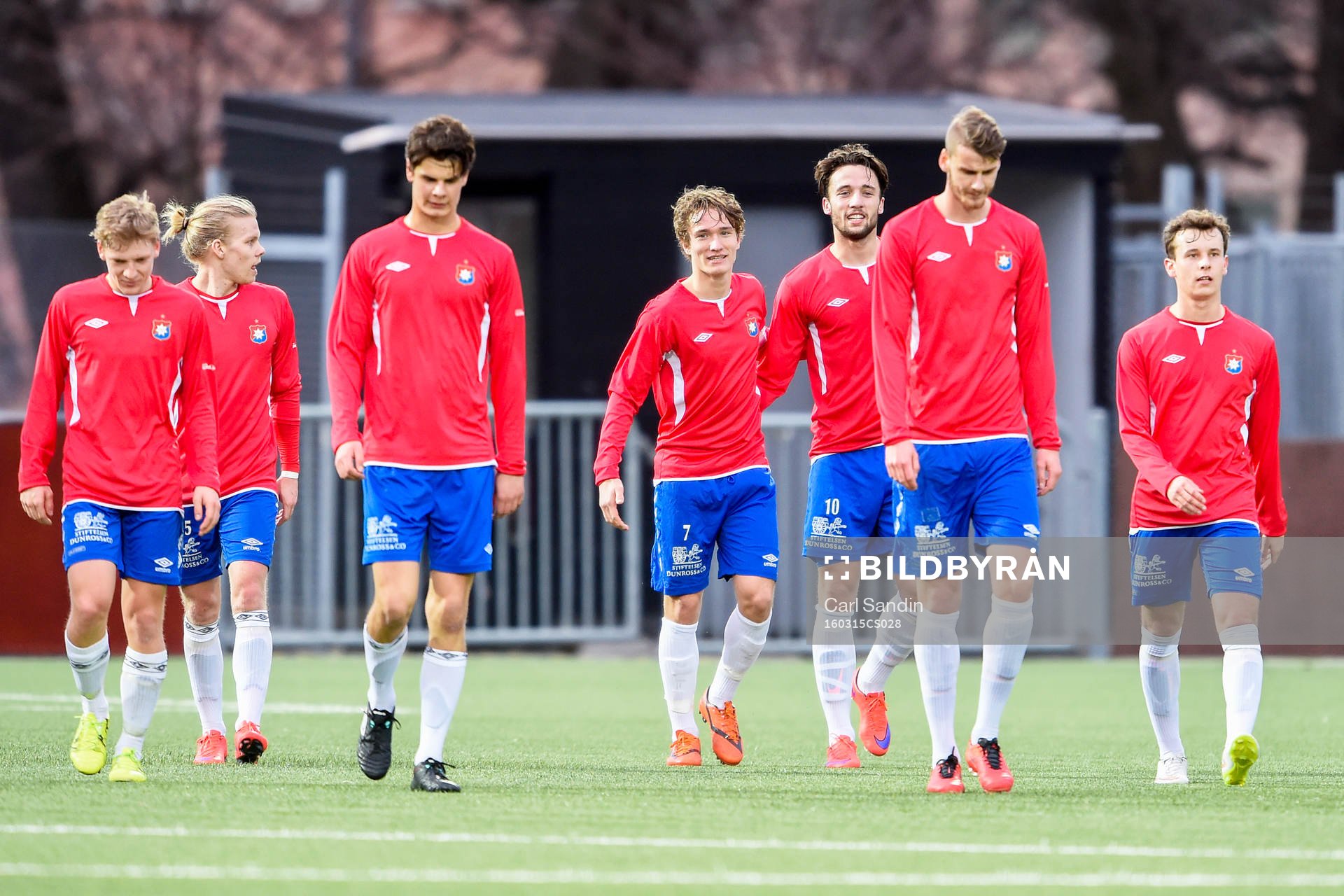 Örgrytes Jakob Lindström och Dardan Mustafa jublar