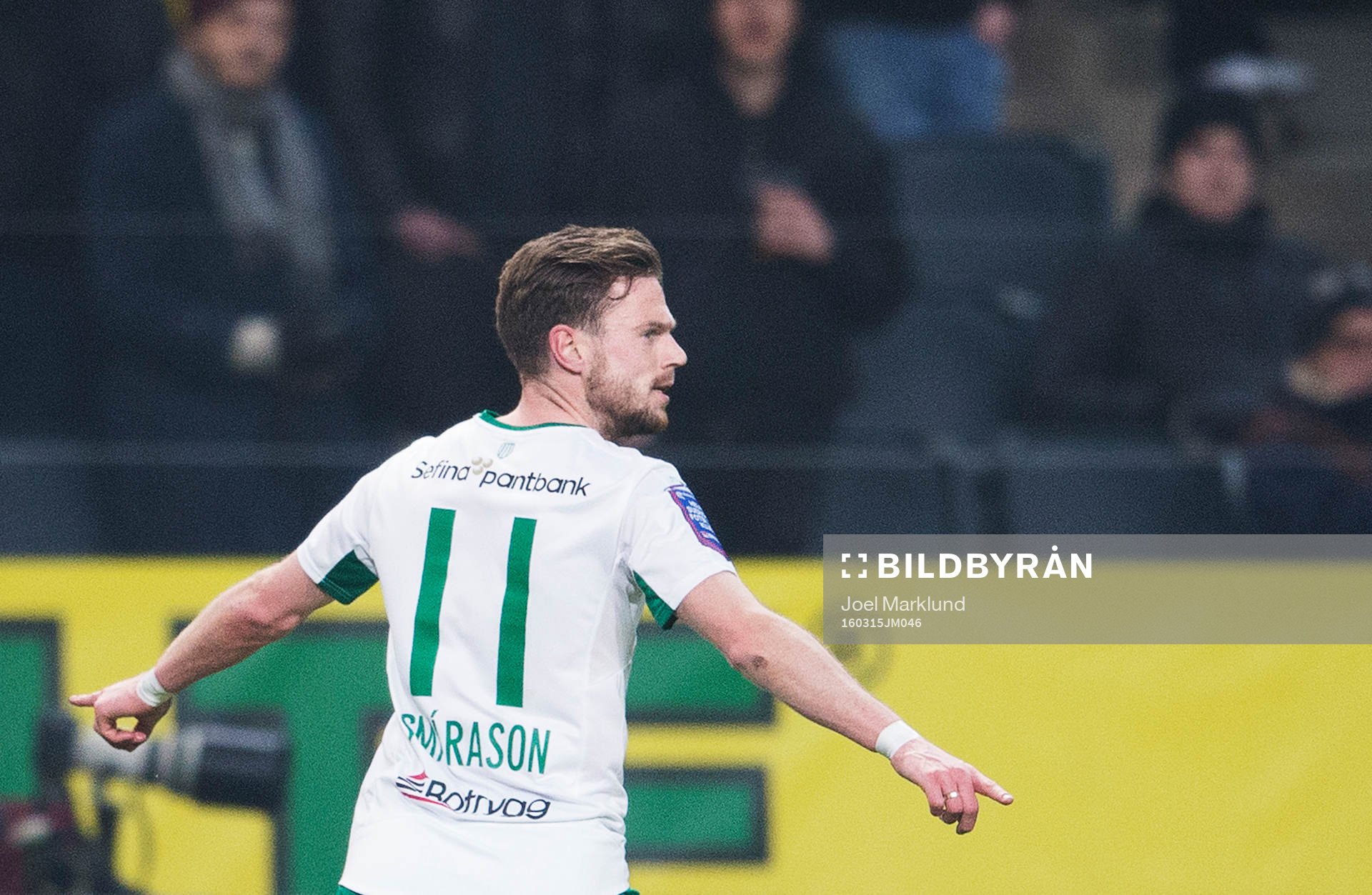 Hammarbys Arnor Smarason jublar