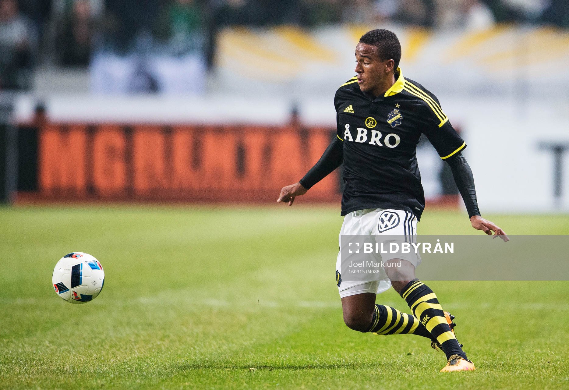 s Niclas Eliasson