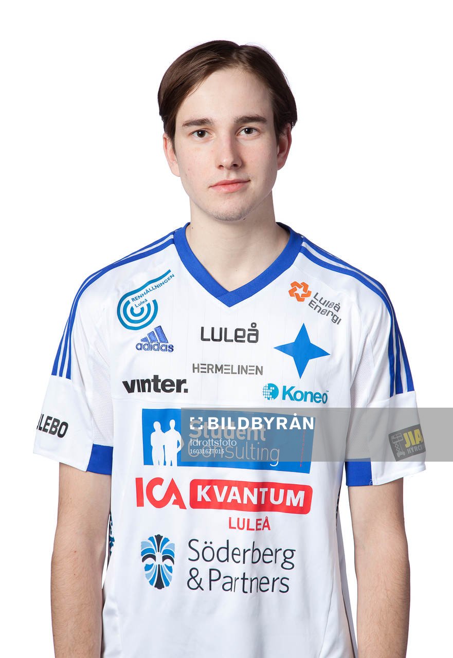Viktor Pettersson poserar för ett porträtt den 16 mars 2016 i Luleå.