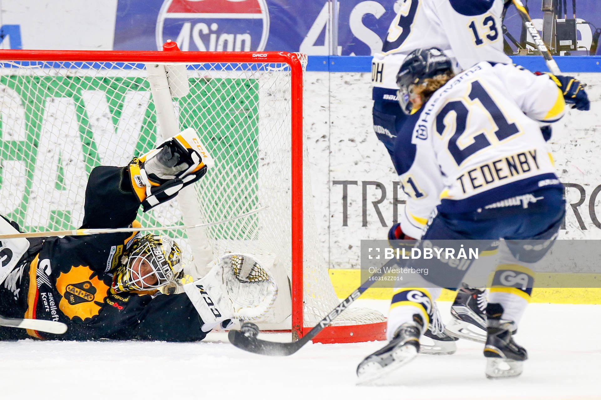 s Mattias Tedenby gör 1-1