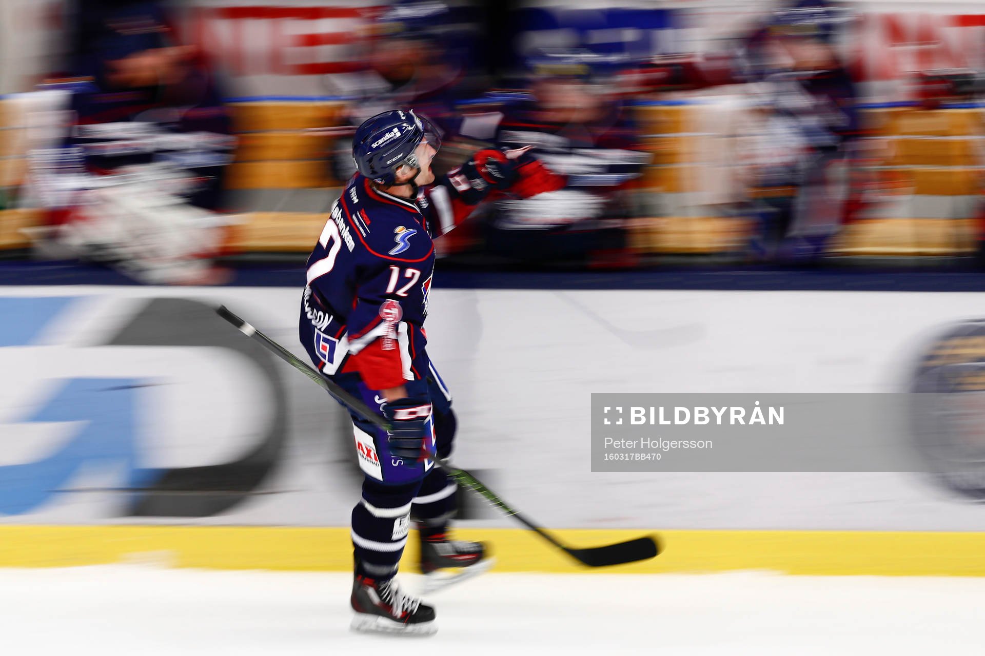 Linköpings Sebastian Karlsson jublar