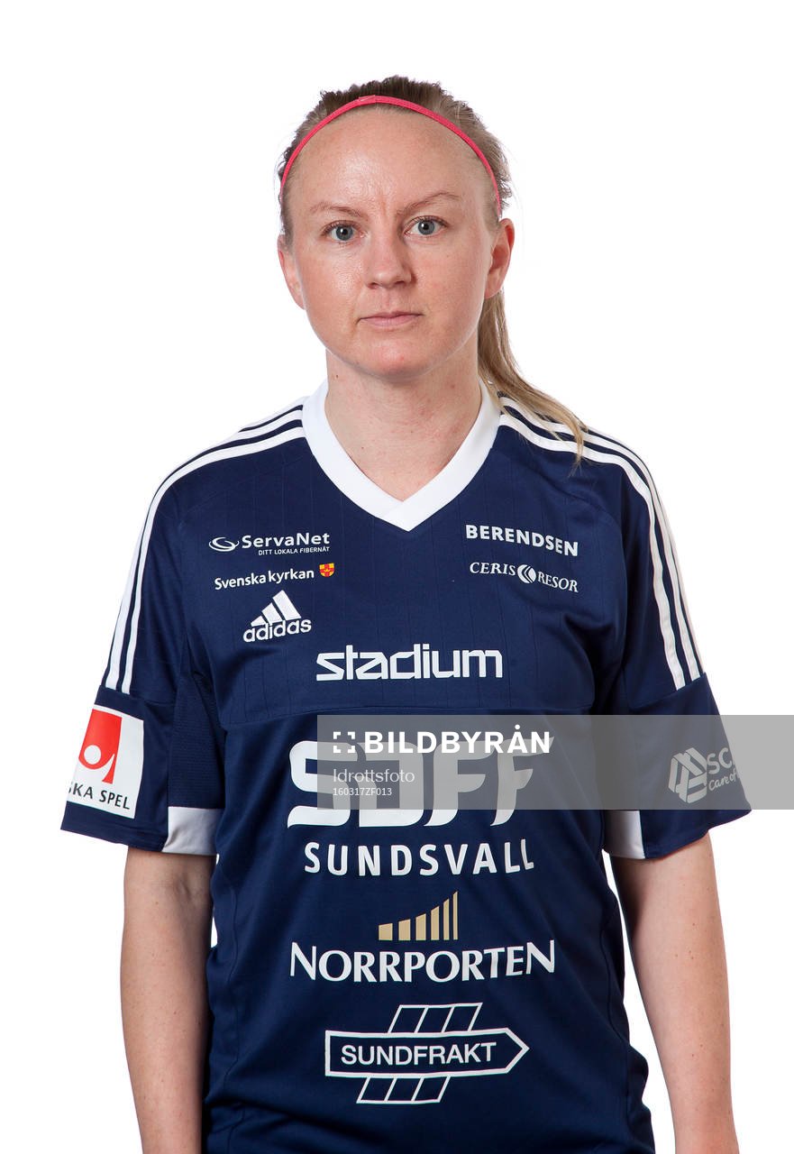 Jonna Wistrand poserar för ett porträtt den 17 mars 2016 i Sundsvall.
