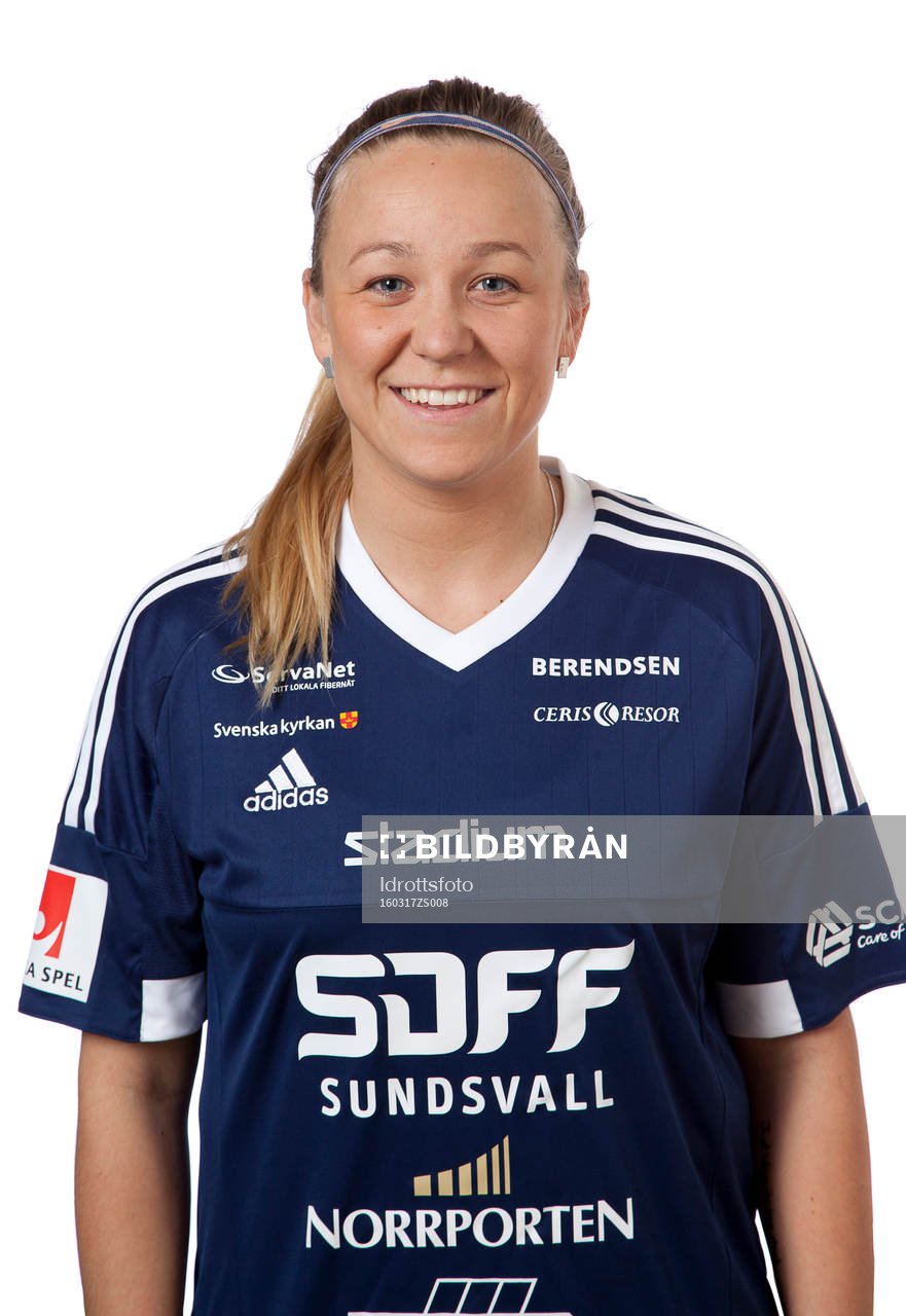 Emma Svärd poserar för ett porträtt den 17 mars 2016 i Sundsvall.