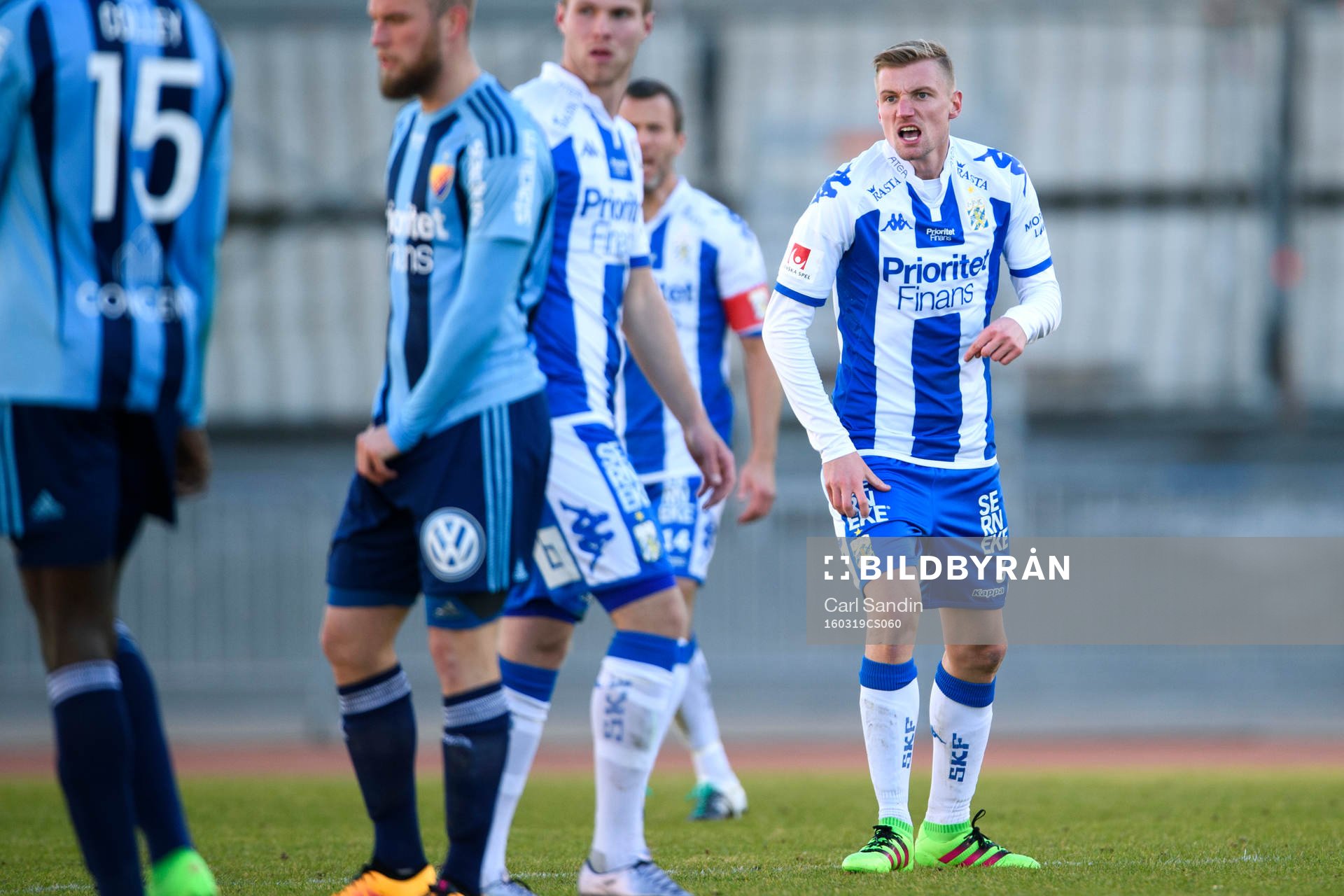 IFK Göteborgs Sebastian Eriksson reagerar