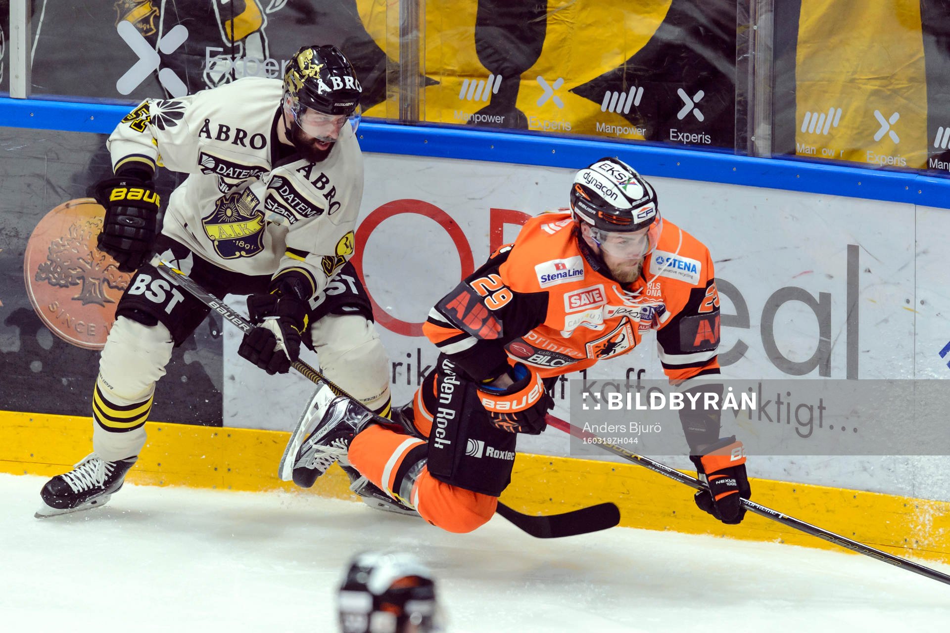 s Emil Lundberg mot Karlskronas Alexander Viklund