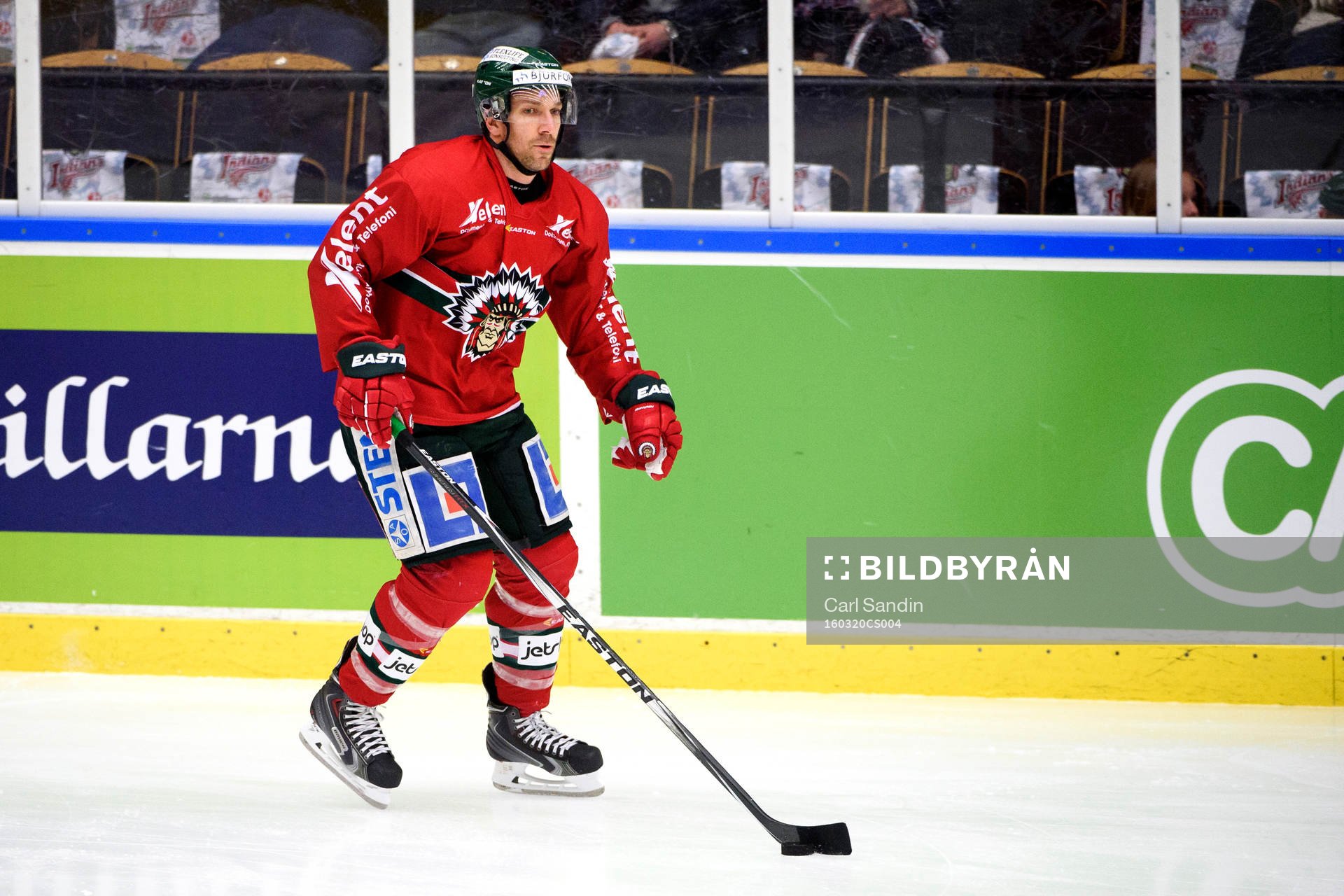 Frölundas Joel Lundqvist värmer upp innan kvartsfinal 3 i