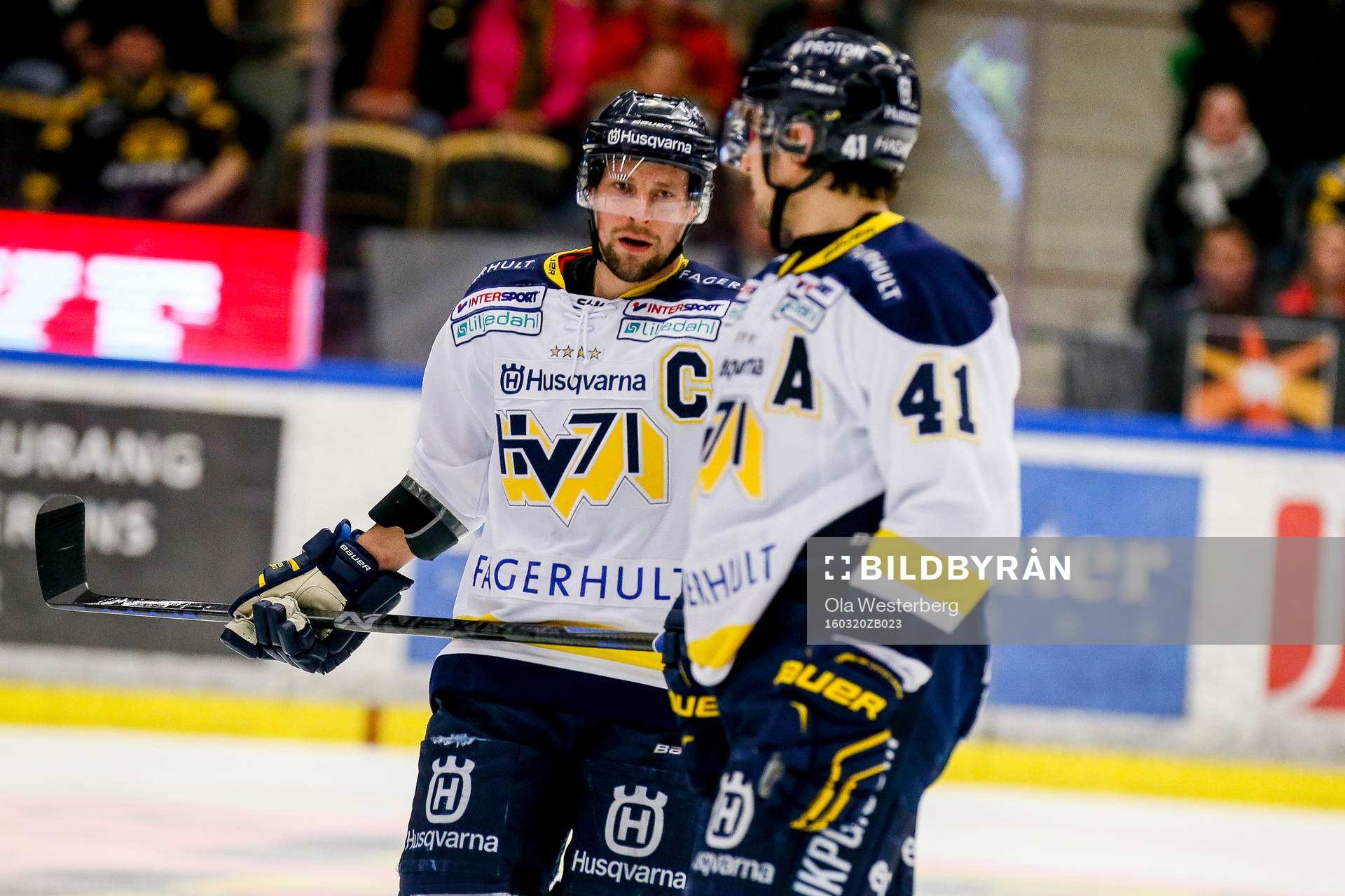 s Chris Abbott och Chris Campoli