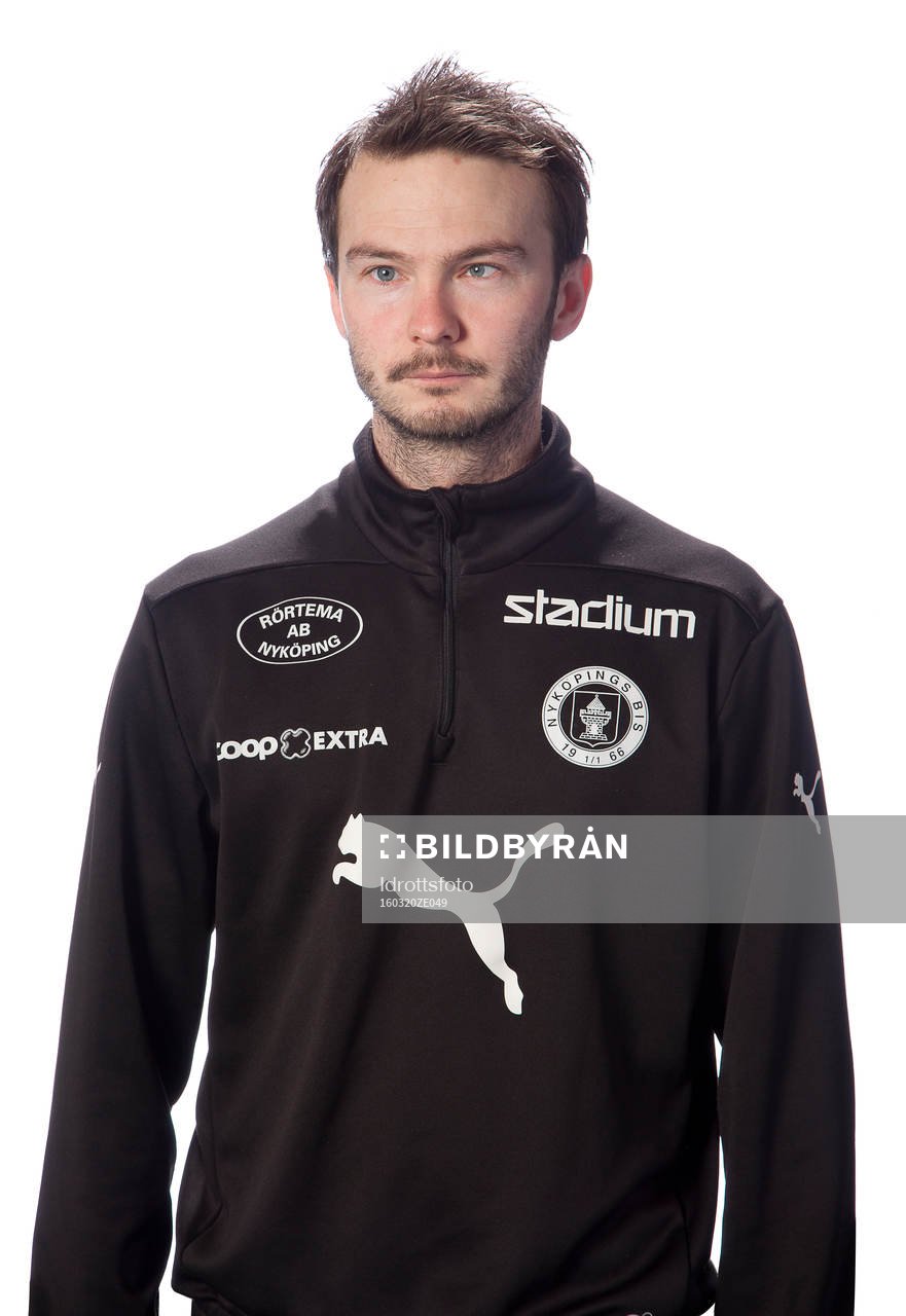 Jonatan Hansson poserar för ett porträtt den 20 mars 2016 i Nyköping.