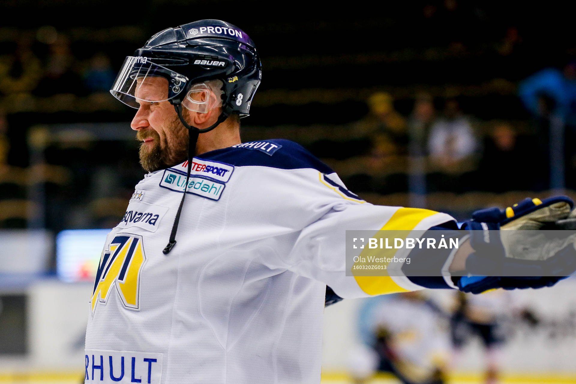 s  Jere Karalahti